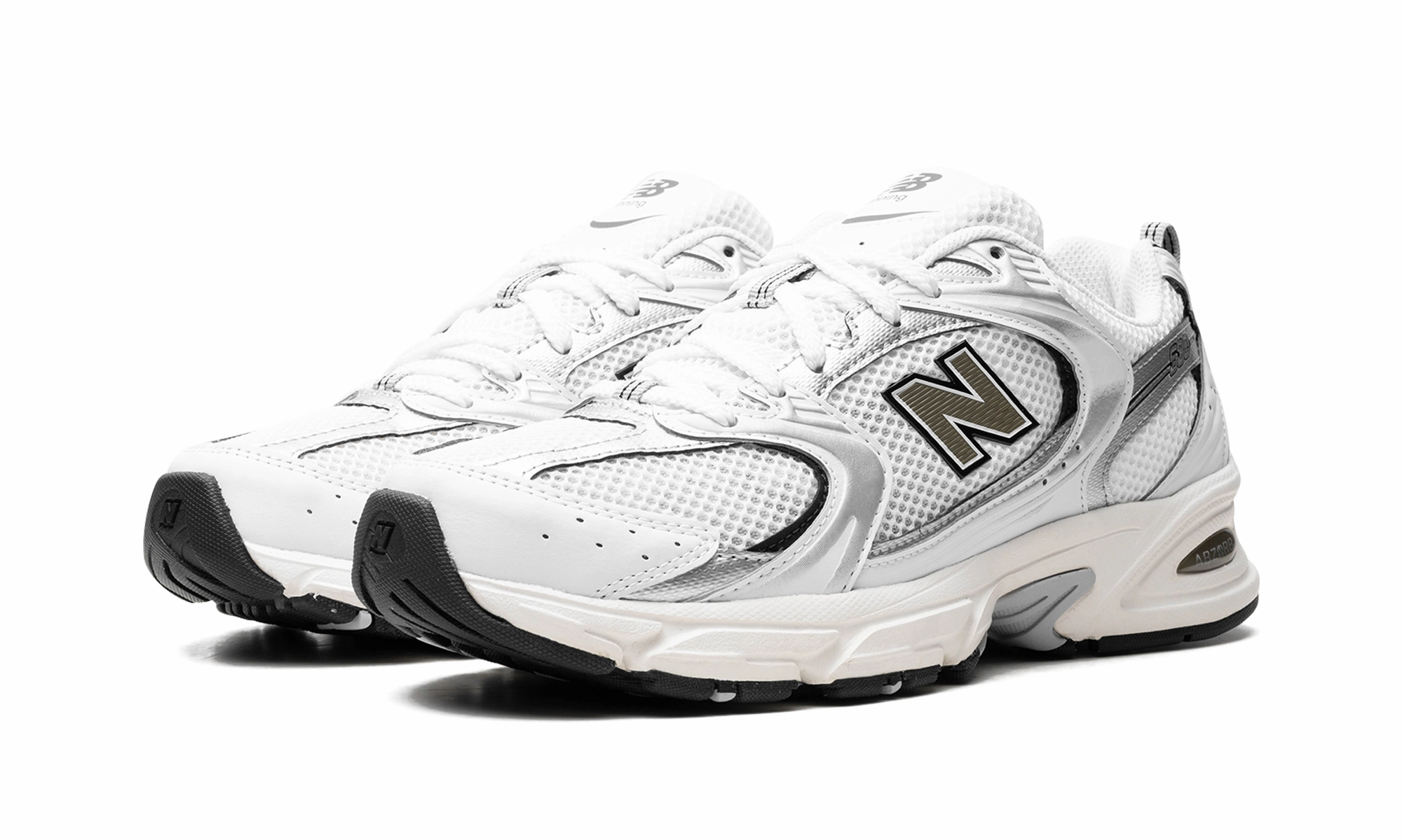 Neutral Wear 530 "White Silver Black"