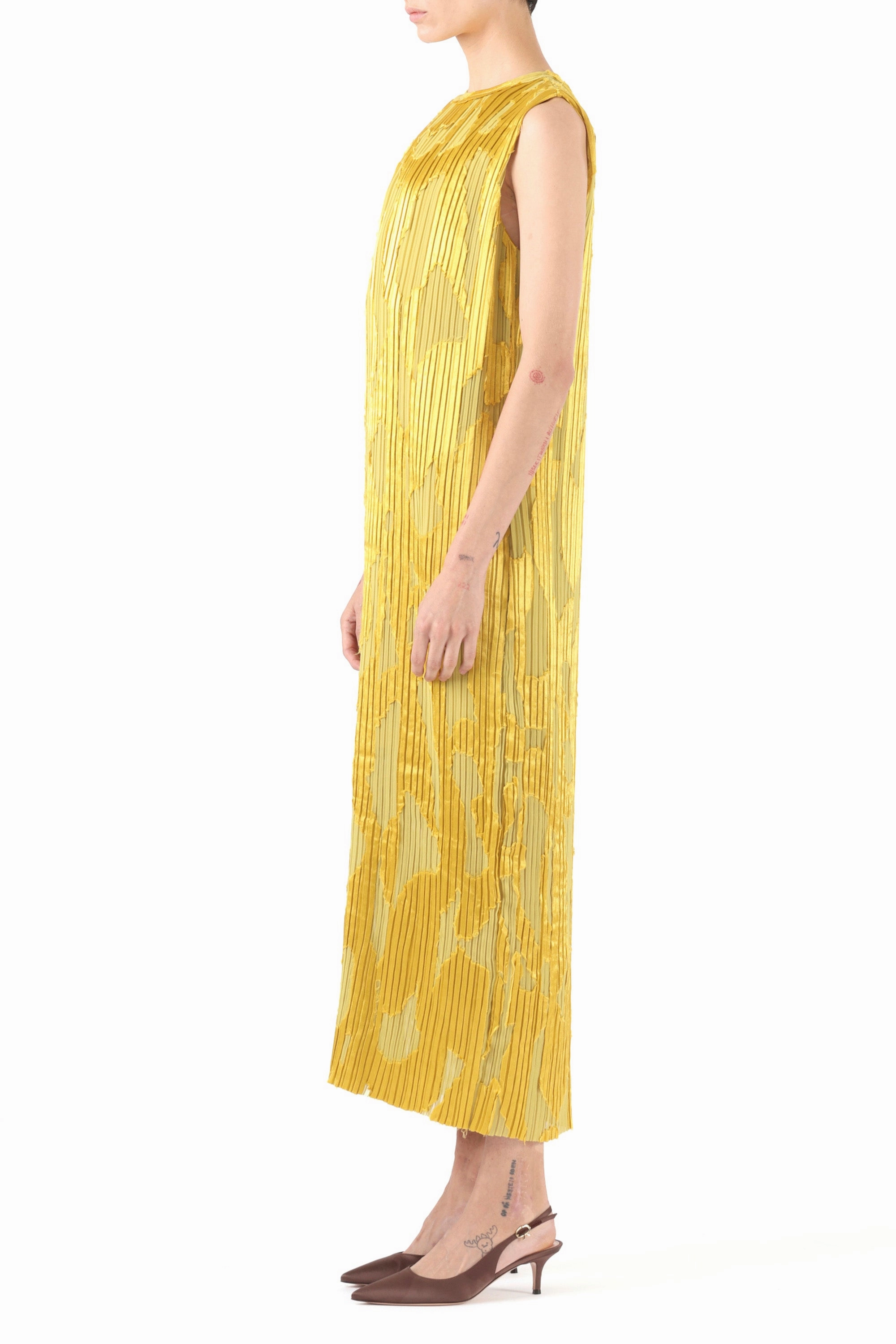 ABSTRACT FIL COUPE PLEATED MIDI SHIFT DRESS summer breeze