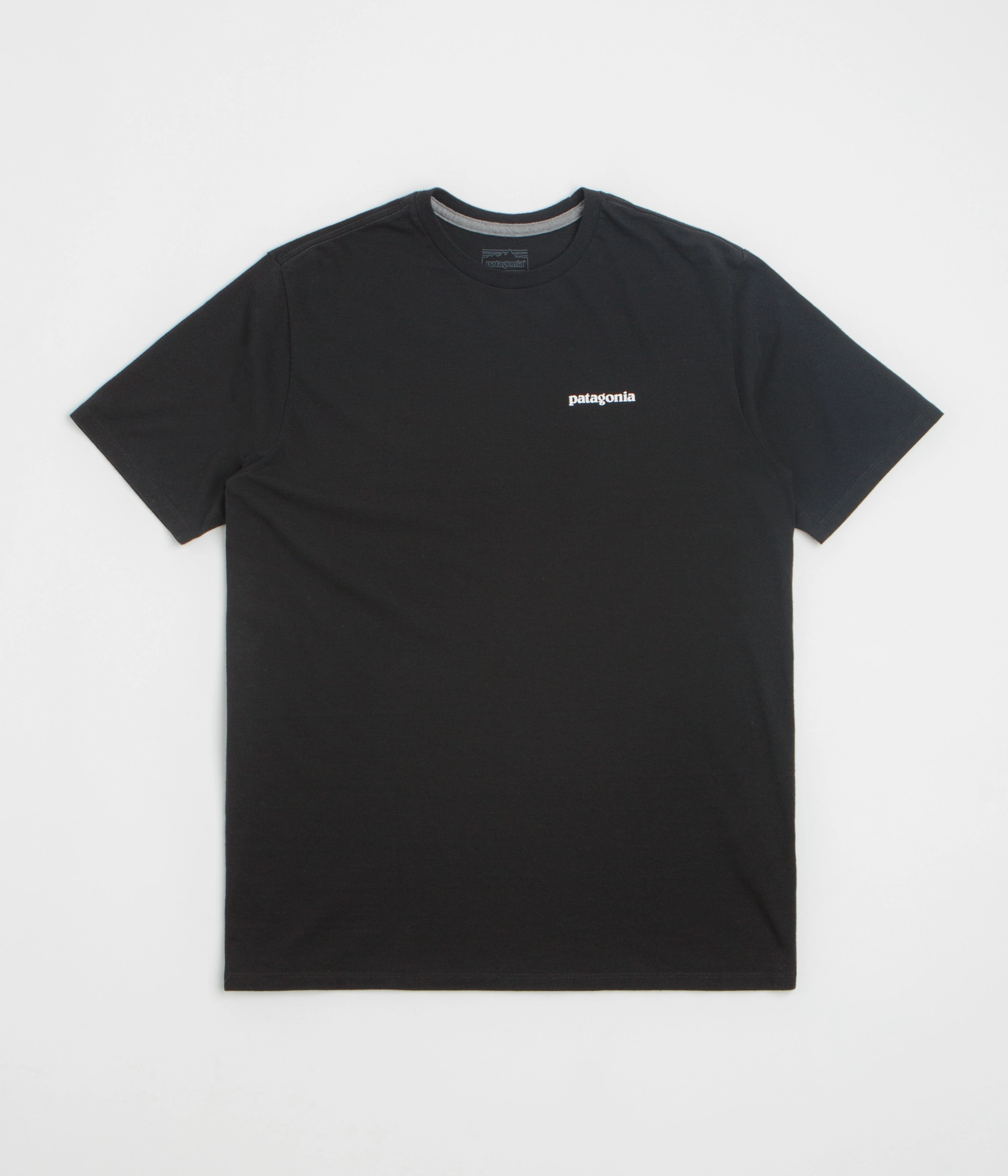 Patagonia P-6 Logo Responsibili-Tee T-Shirt - Black ruffle Removable part