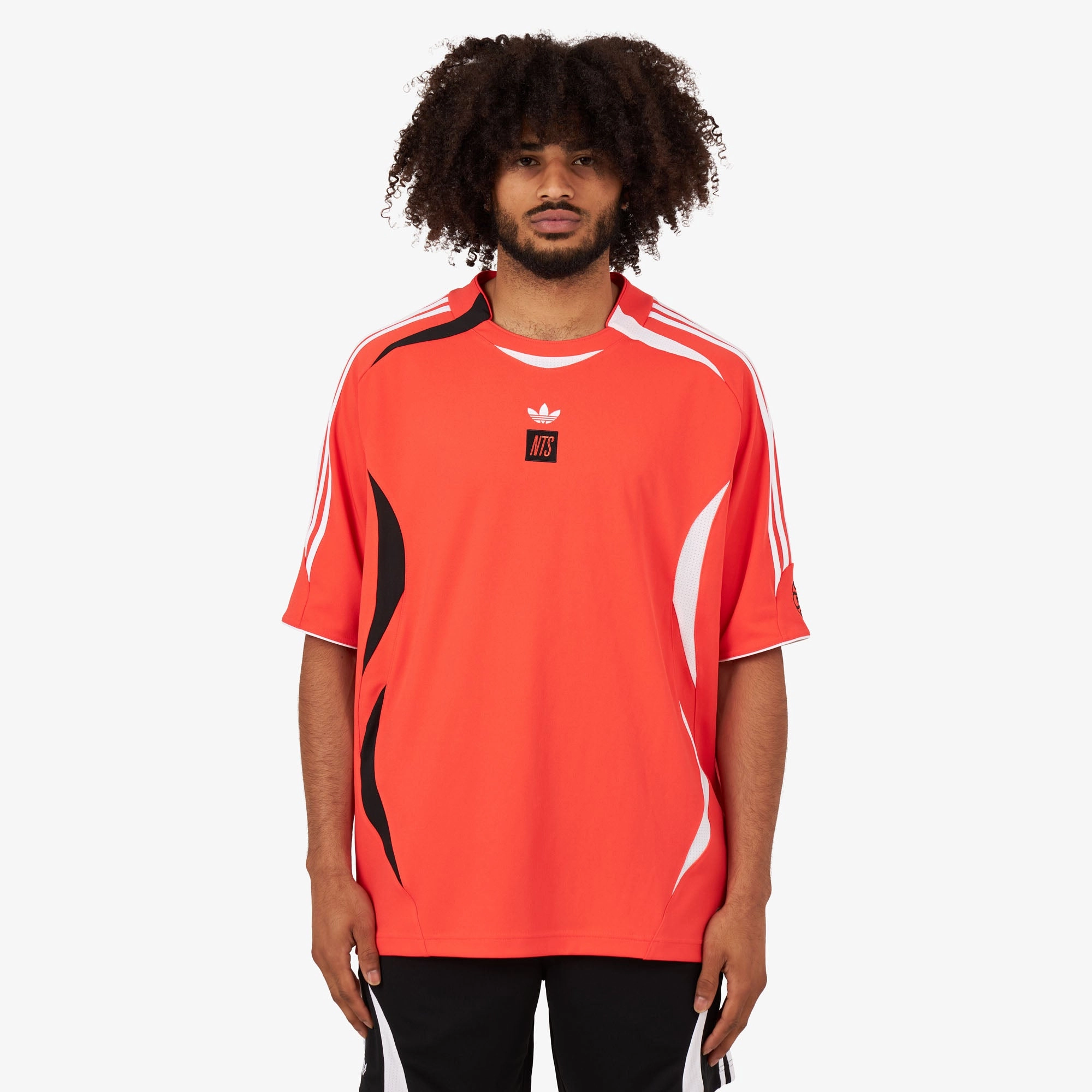 Lay flat to dry Striped adidas Originals x NTS Radio Jersey Solar Red / Black - White