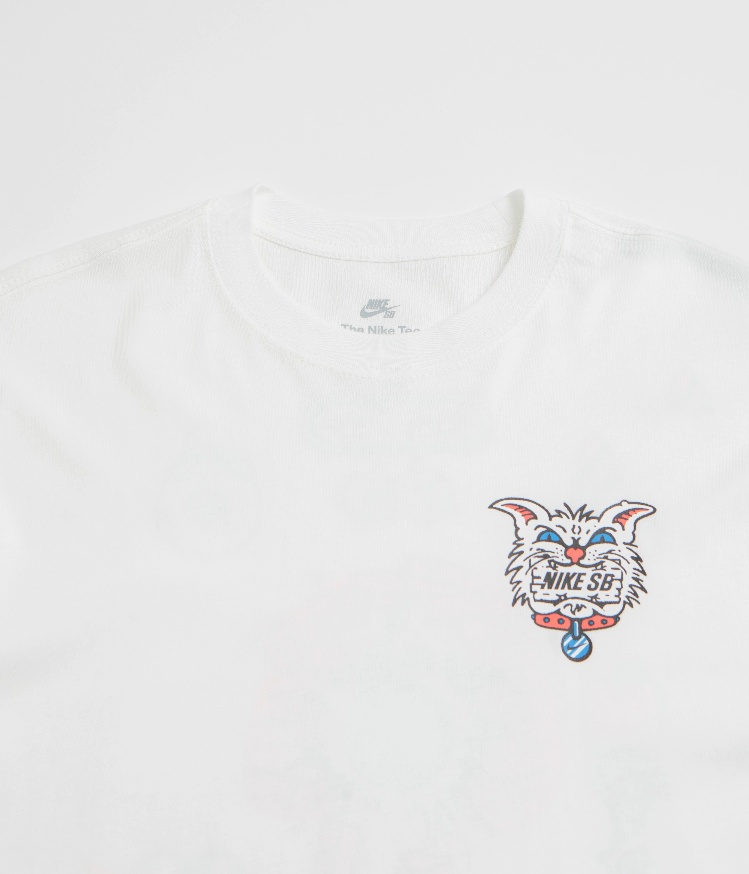 Nike SB Skate Char T-Shirt - White Wrinkle-Resistant