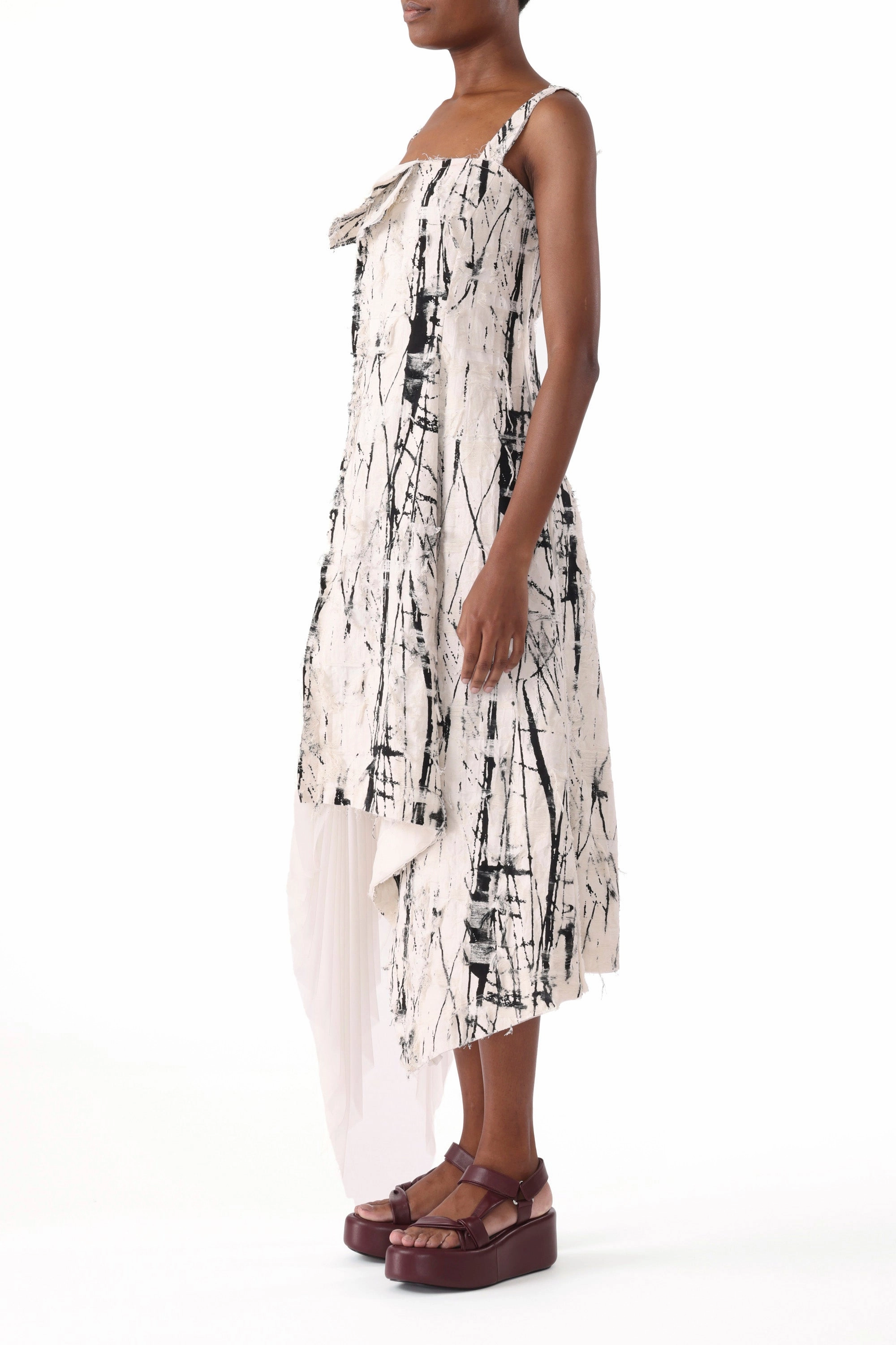 BRUSHSTROKE FRAY JACQUARD ASYMETRICAL DRESS WITH PLEATED SKIRT Inclusive Fit