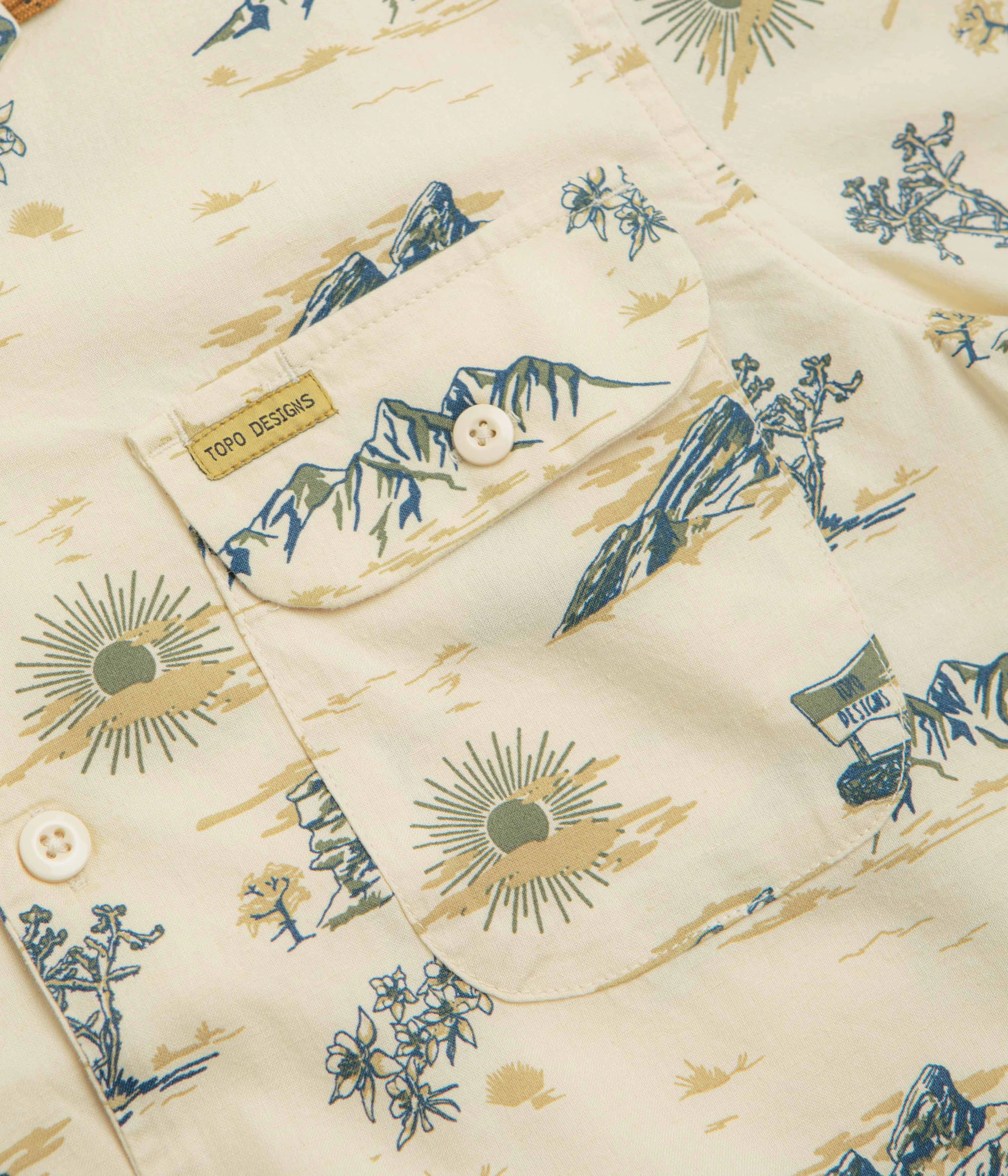 Holiday Outfit Eco friendly materials Topo Designs Daytripper Short Sleeve Shirt - Westbound