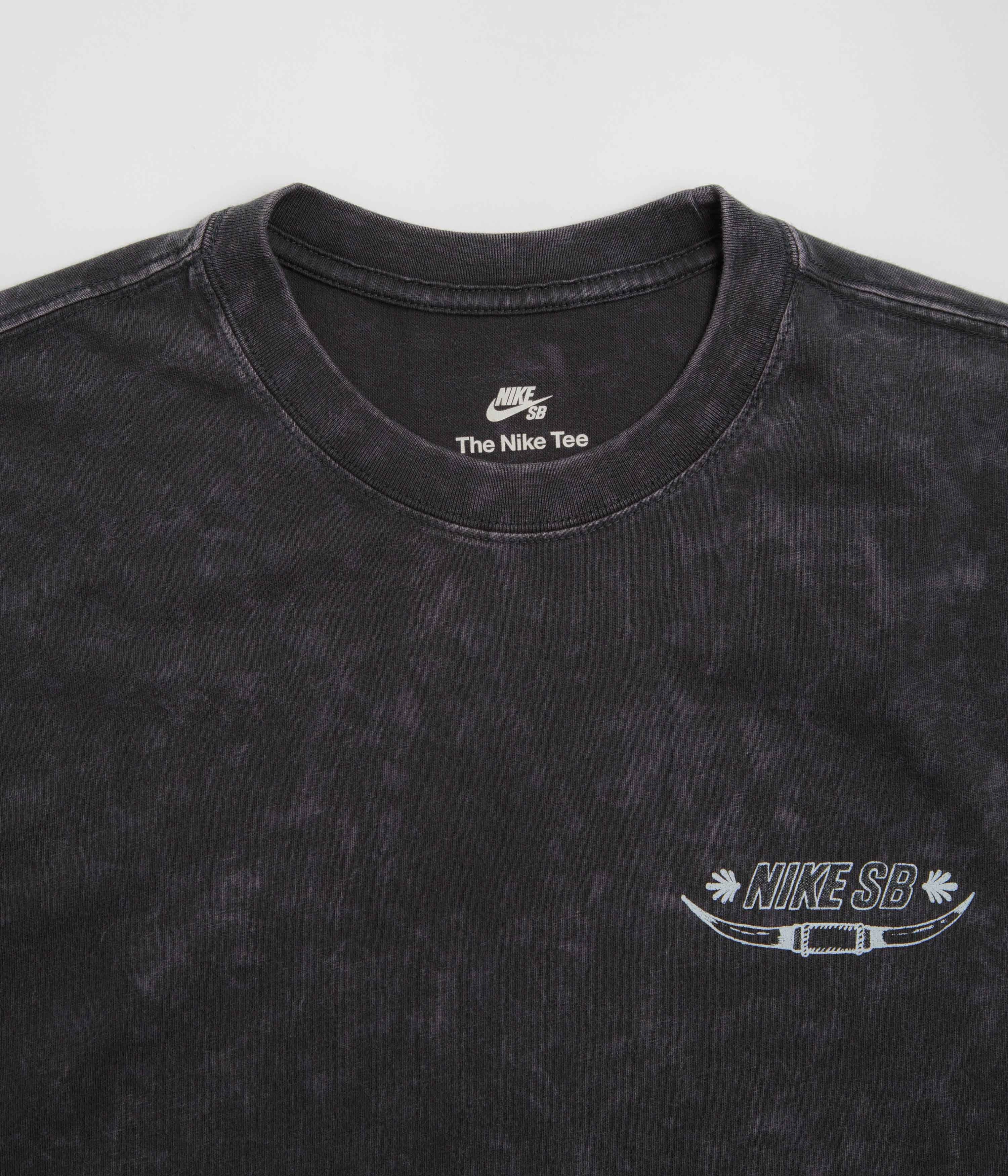 Nike SB Western Bee T-Shirt - Off Noir Regular Fit Outdoor Event