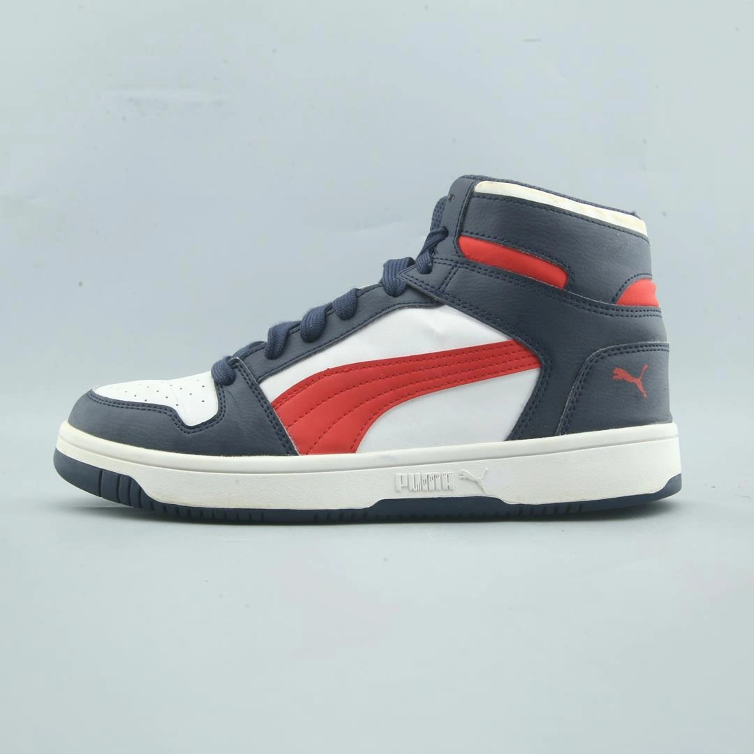 Fresh Daily PUMA REBOUND LAYUP SL