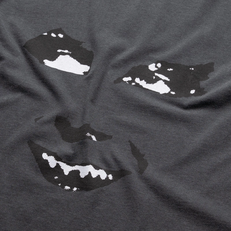 wide-leg pants silhouette Fucking Awesome Modern Times Tee - Pepper