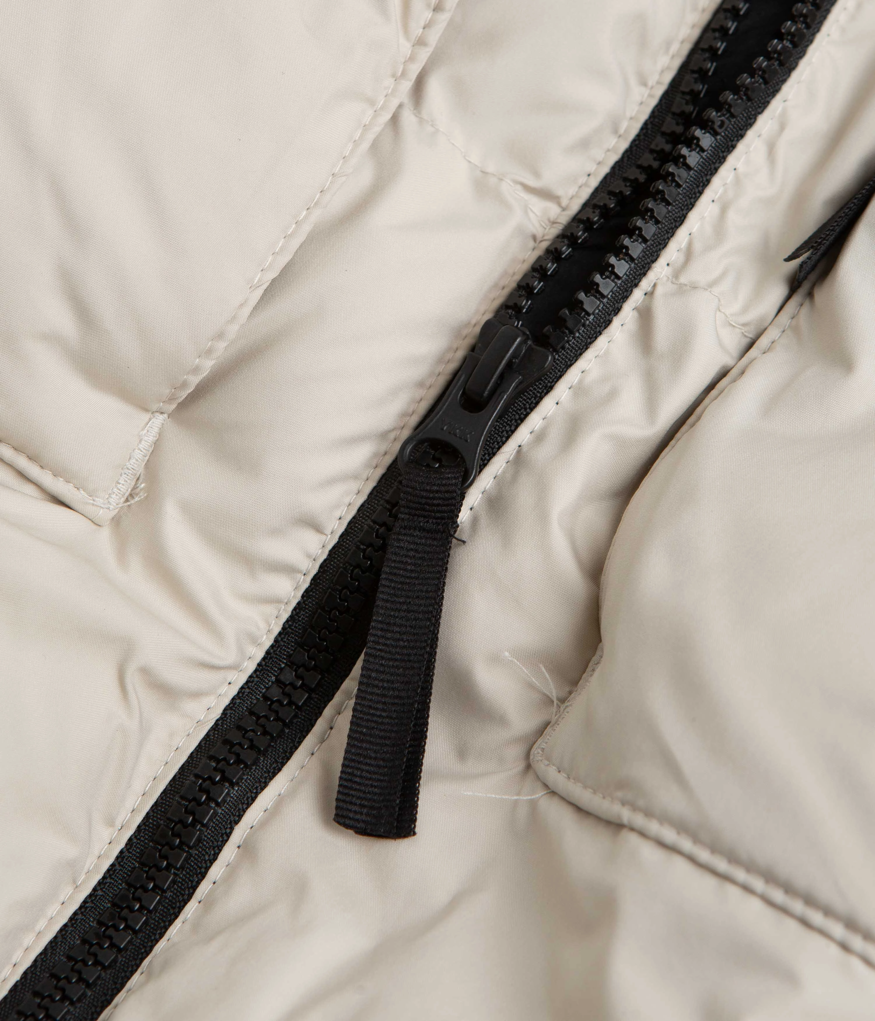 Columbia Ballistic Ridge Oversized Puffer Jacket - Dark Stone / Black Rain Friendly