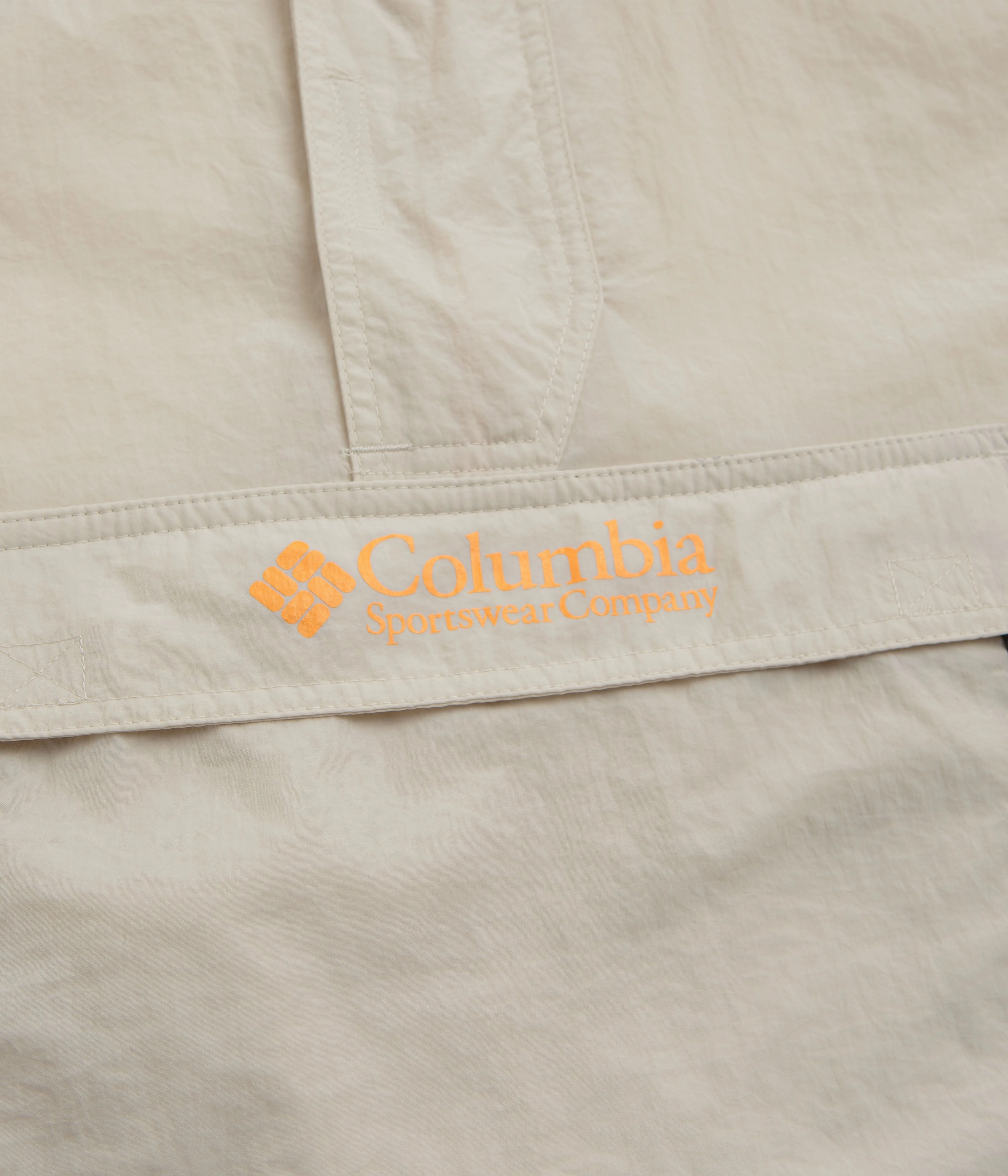 Unstructured Shoulder Cut Stay Dry Columbia Challenger Windbreaker Anorak - Dark Stone / Shark