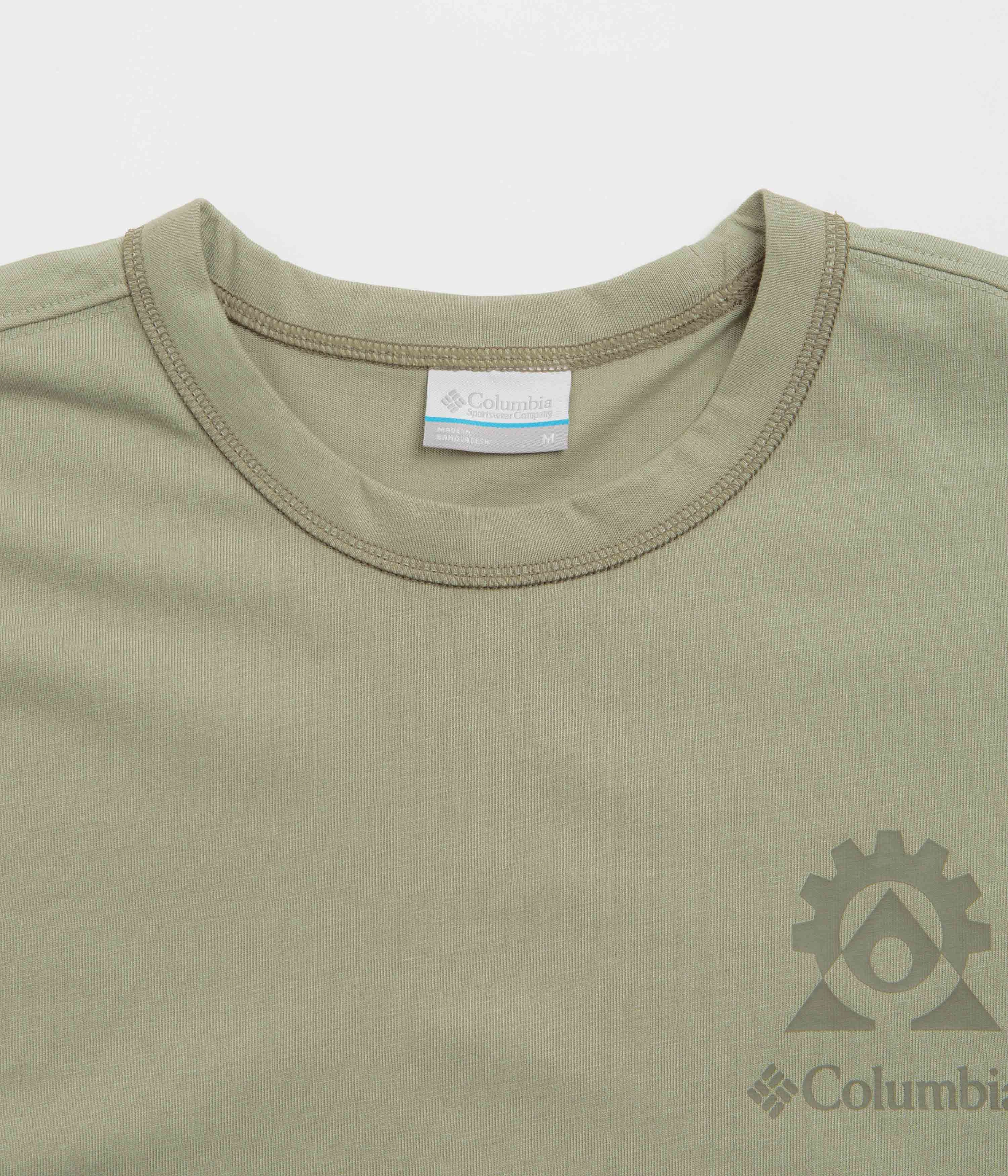 V neck Columbia Landroamer T-Shirt - Safari