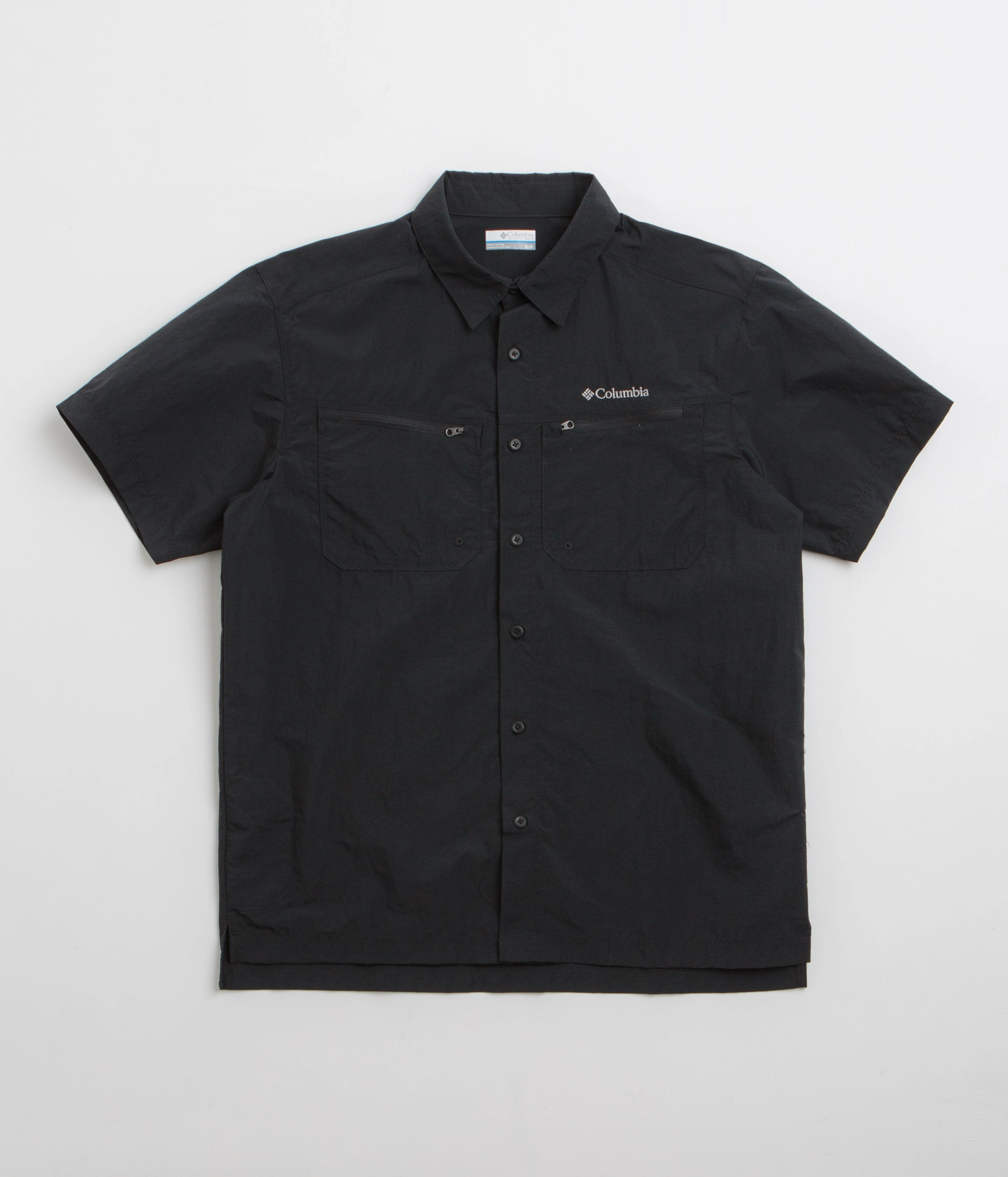 Columbia Mountaindale Short Sleeve Shirt - Black high-low hem Soft Comfort