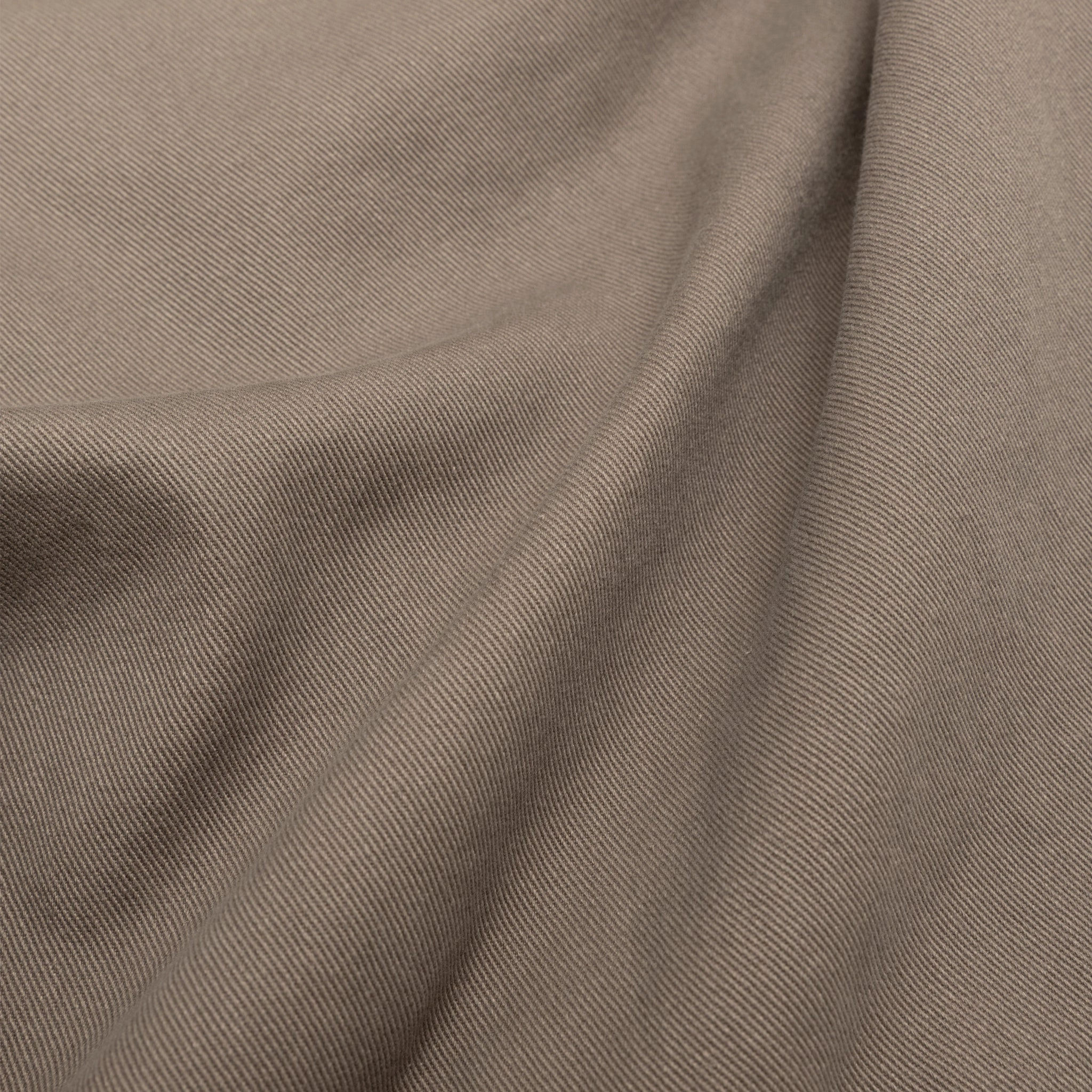 Reinforced Hems FLOAT OVERSHIRT