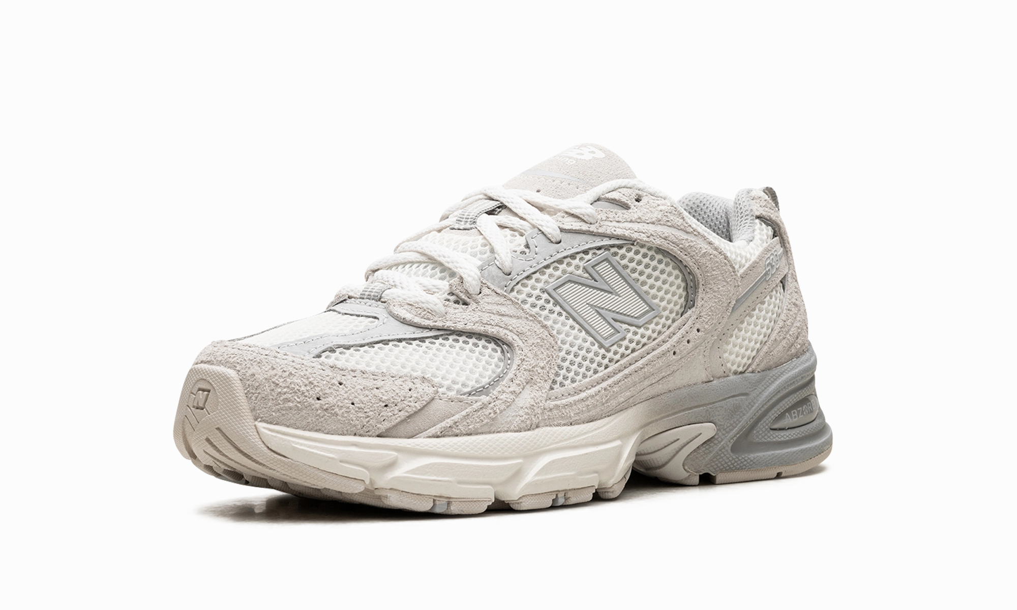 530 "Moonbeam Raw Cashew Raincloud" Neutral Step