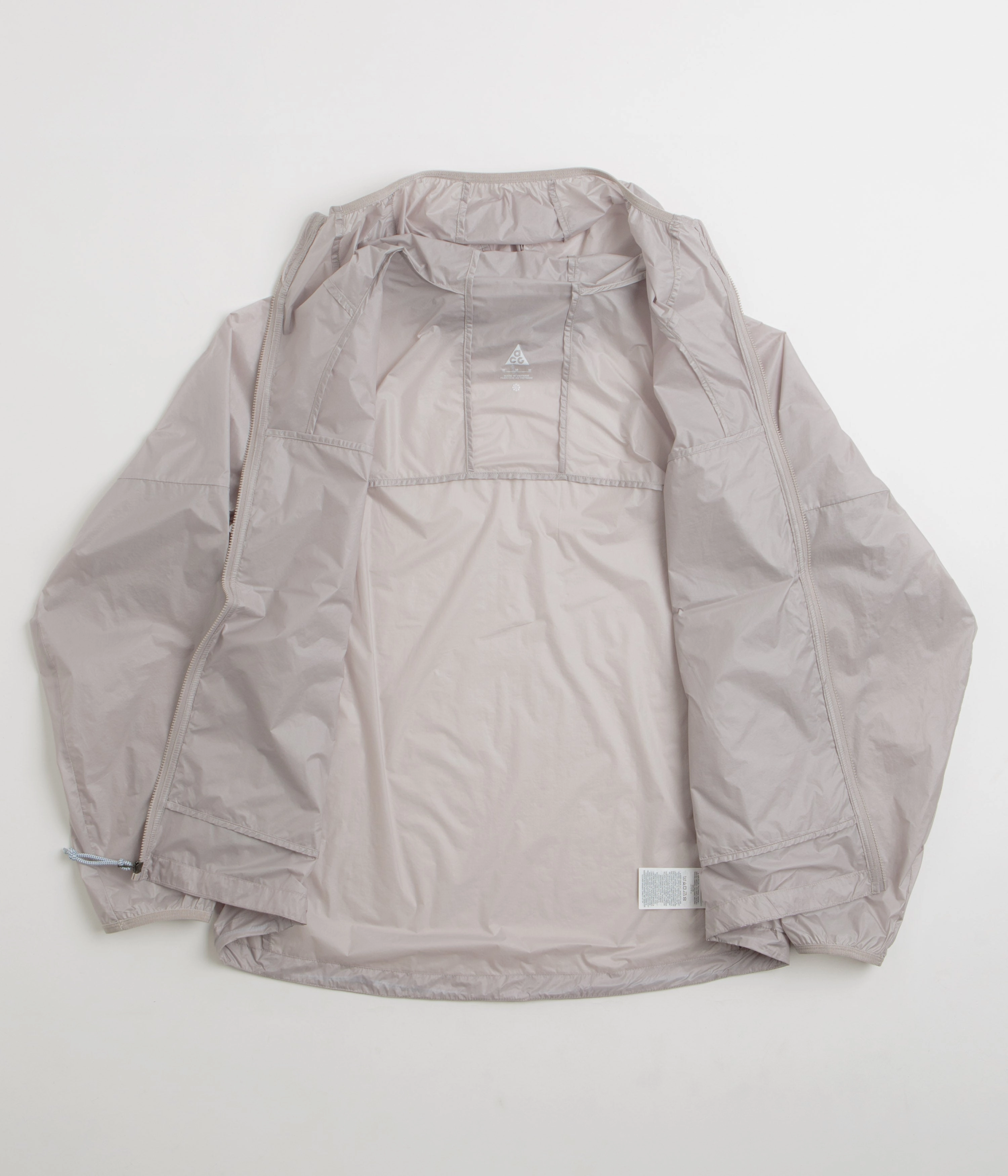 Nike ACG Cinder Cone Windproof Jacket - College Grey / Summit White SeamSealed Construction