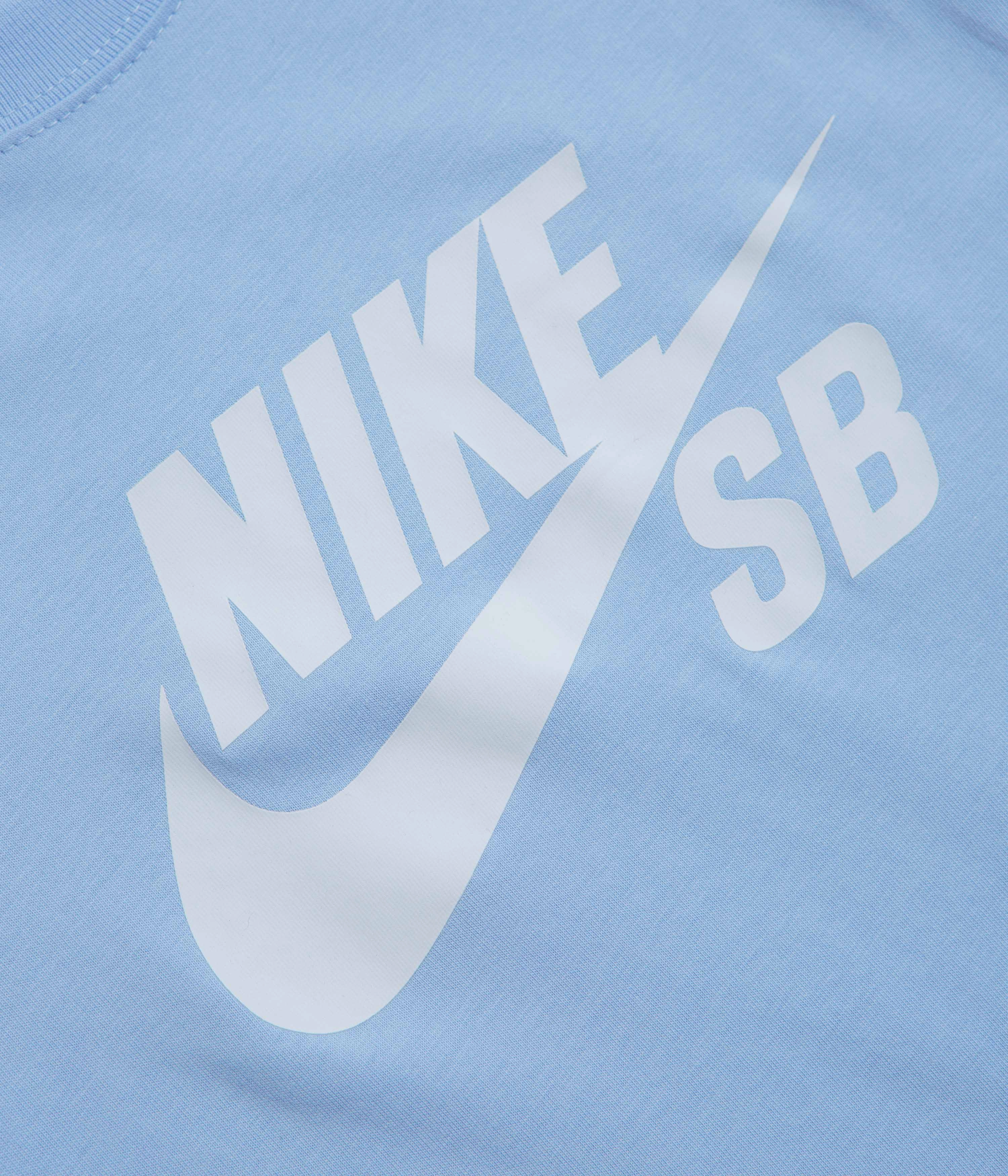 Cuffed Sleeves morning Nike SB Large Logo T-Shirt - Aluminum