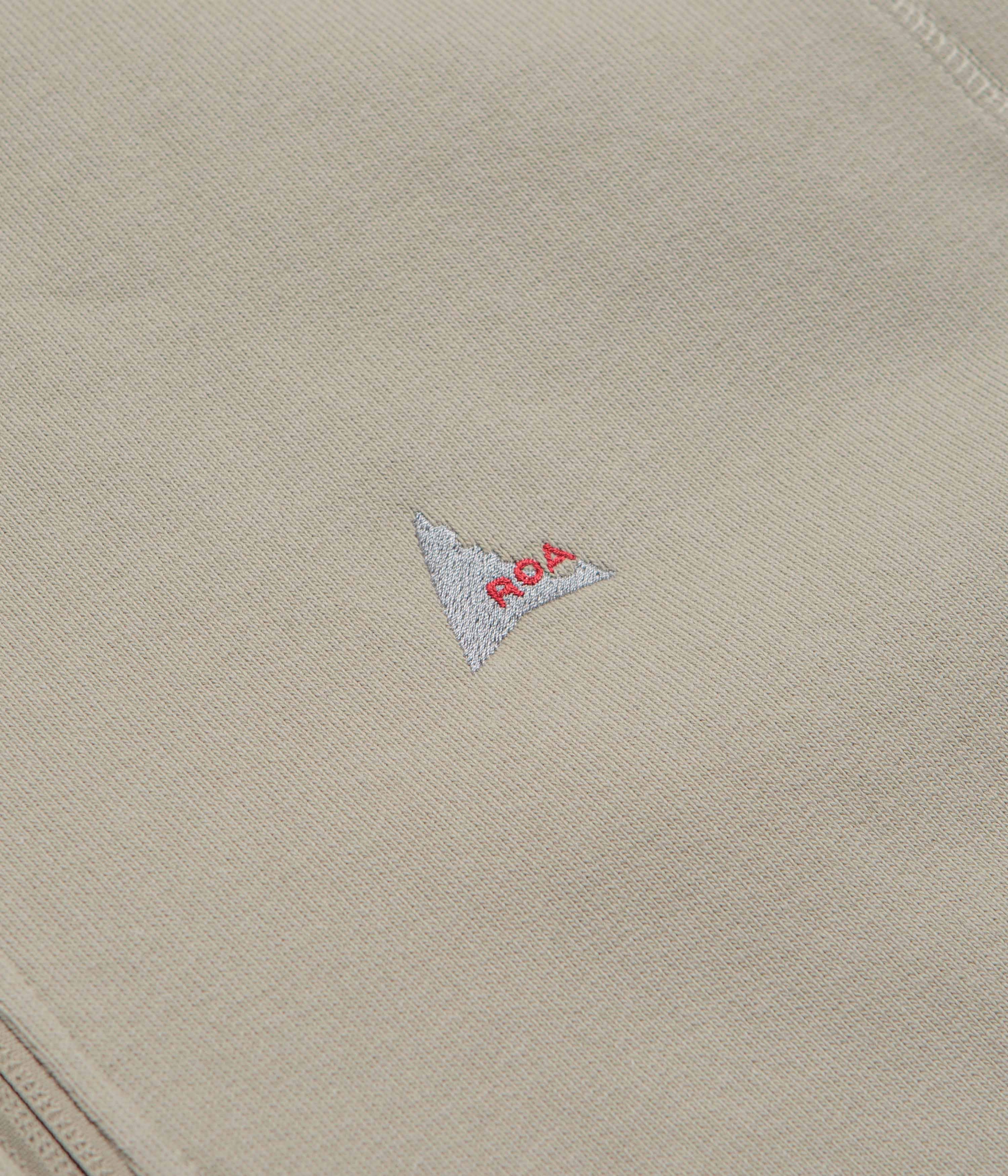 ROA Heavy Half Zip Sweatshirt - Taupe Home friendly