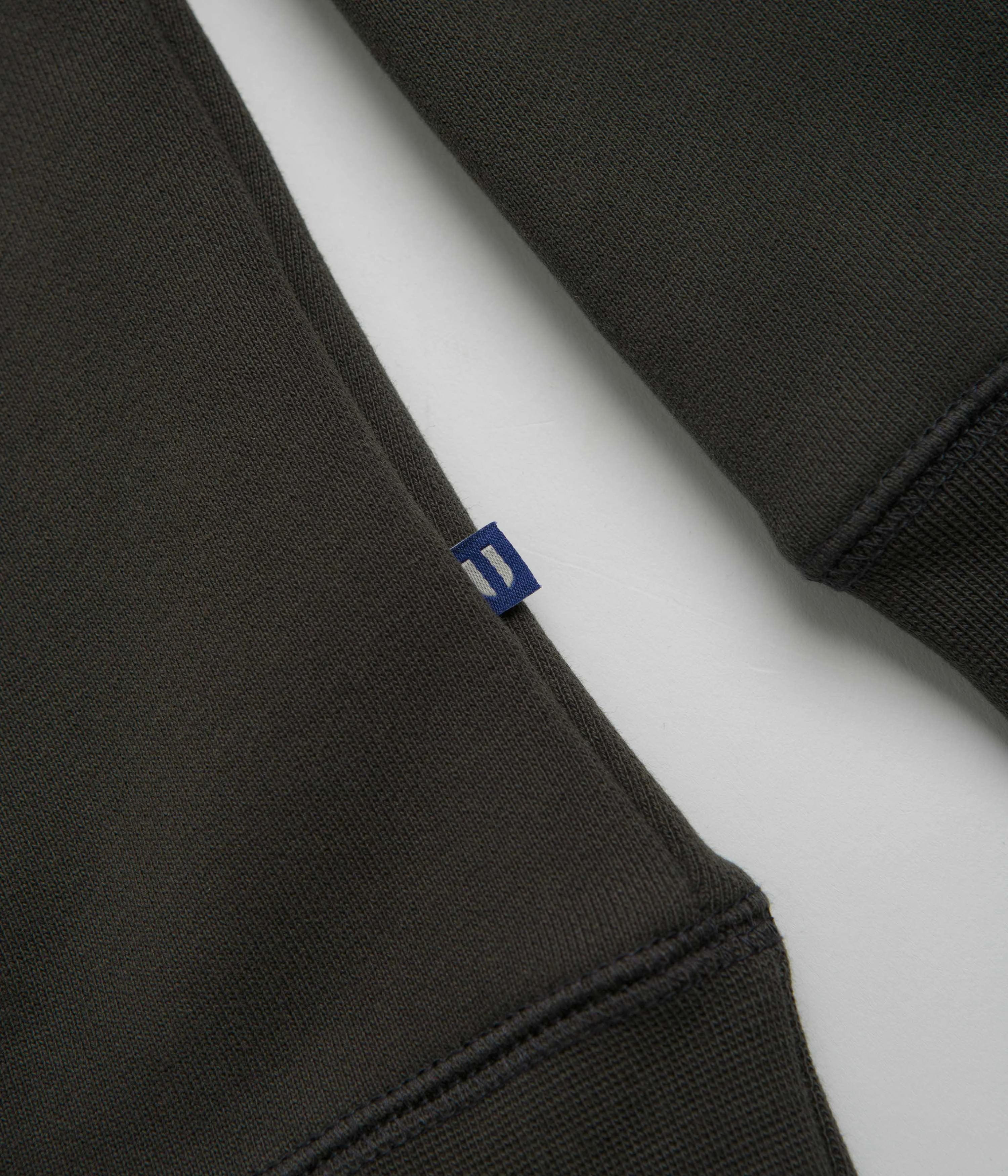 Light Jacket Effortless Look Uskees 7005 Crewneck Sweatshirt - Faded Black