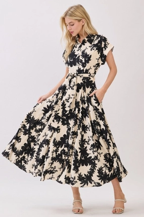 Pleat-Front Delilah Short Sleeve Waist Tie Floral Print Maxi Dress Black