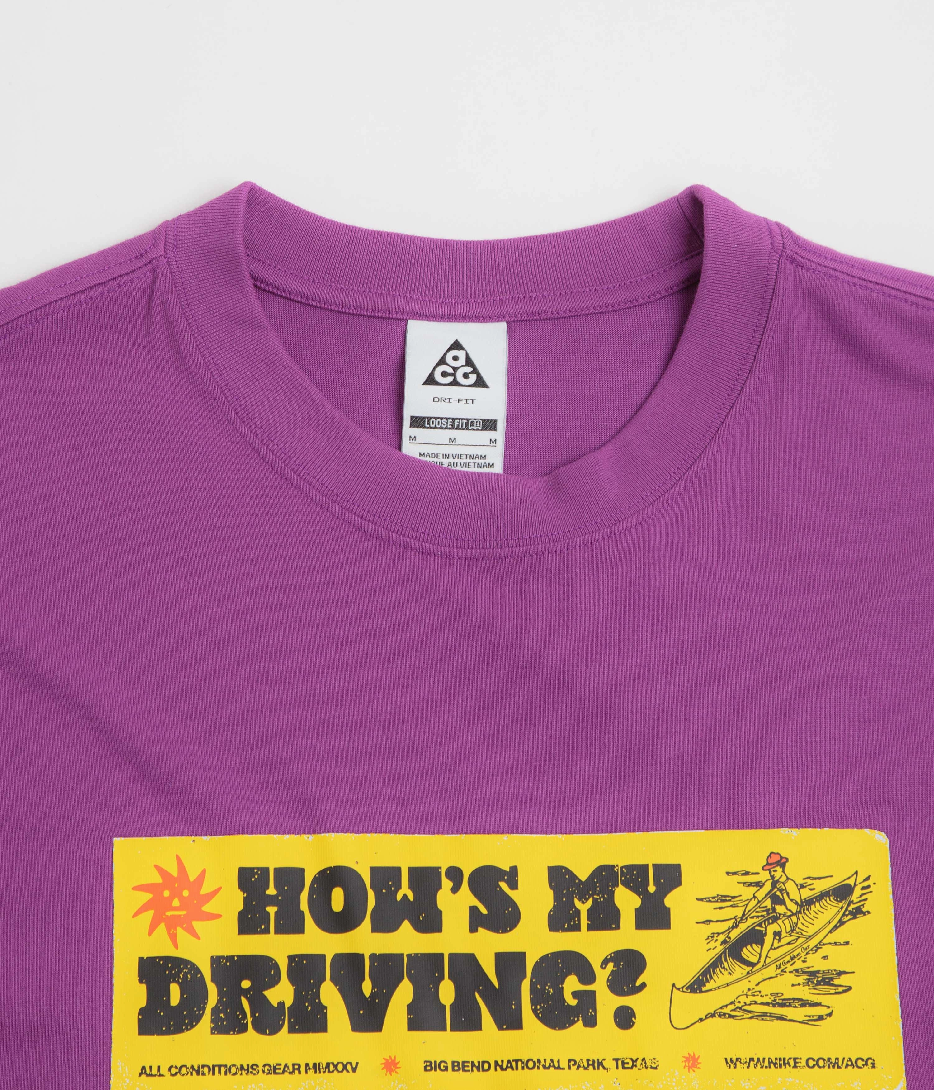 Nike ACG Canoe Sticker T-Shirt - Bold Berry stretchability garden event