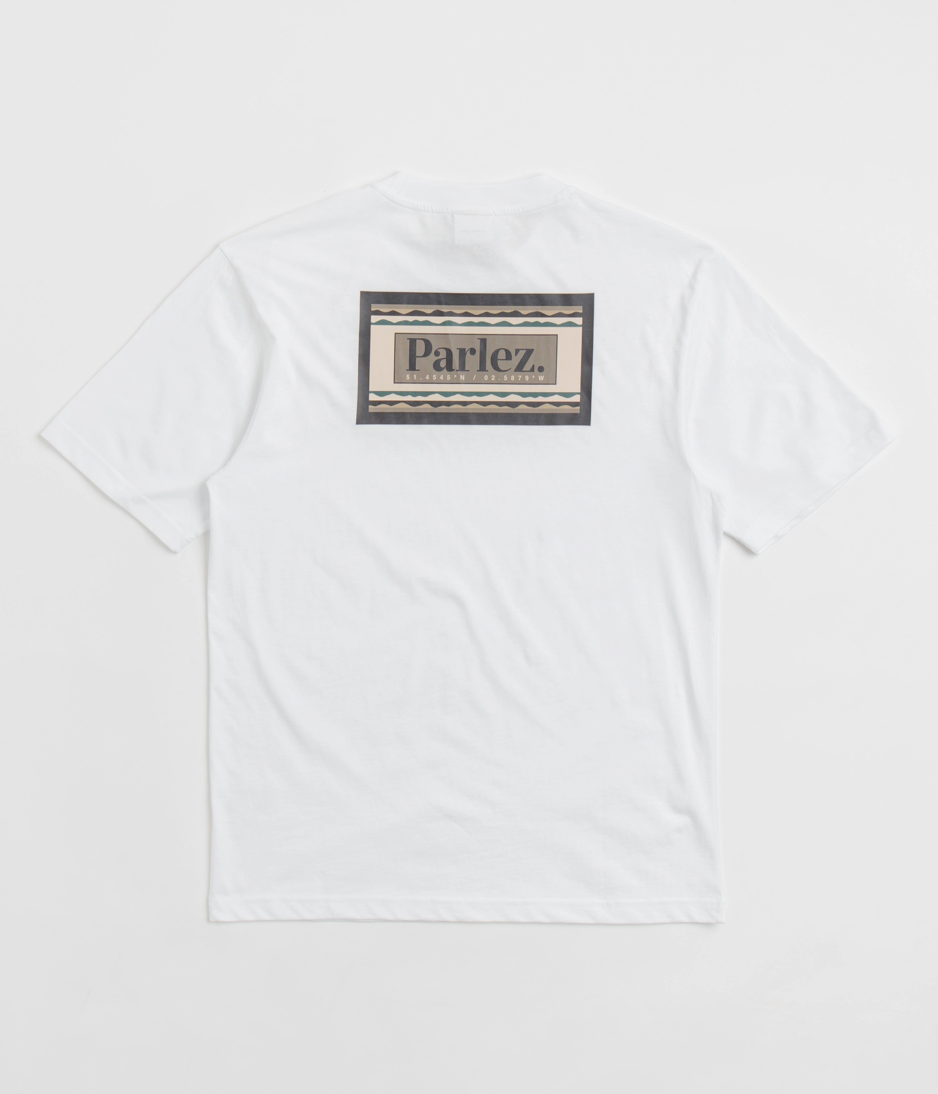 Parlez Banos T-Shirt - White Customizable snowboarding venue