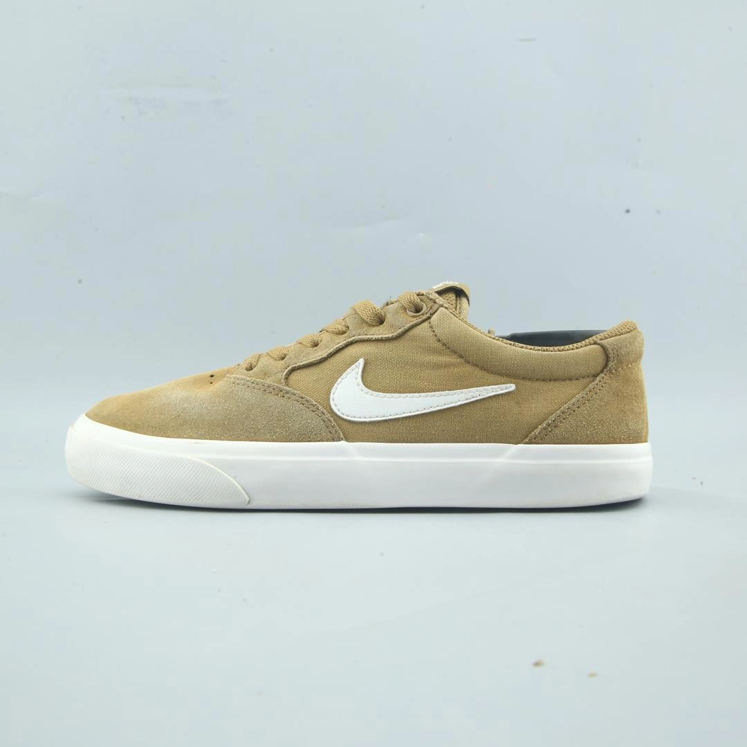 Kids Pick NIKE SB CHRON SOLARSOFT