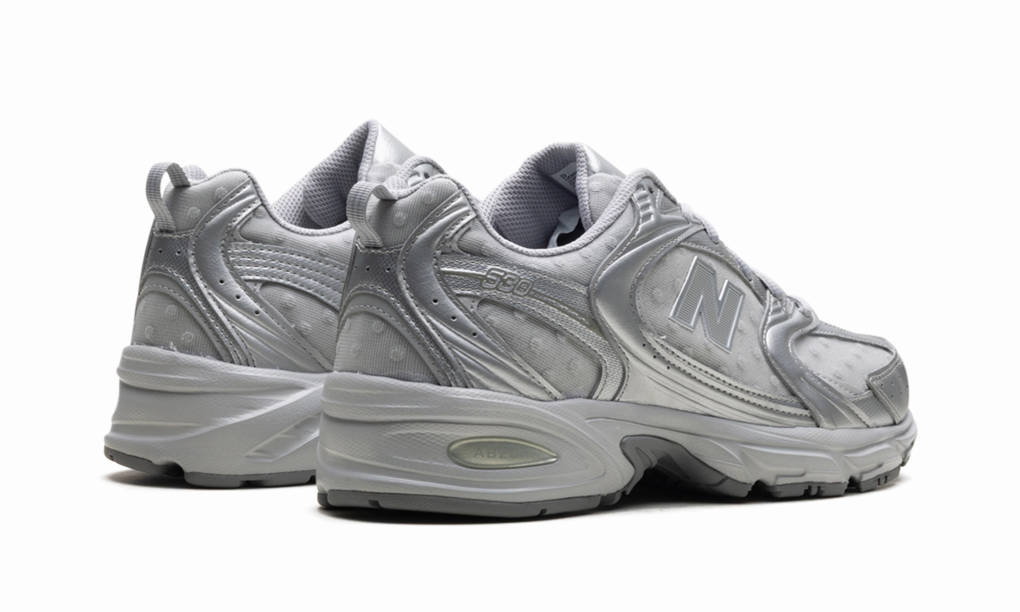 Ankle Cushioning Training Pulse 530 "Silver Metallic Raincloud Polka Dots"