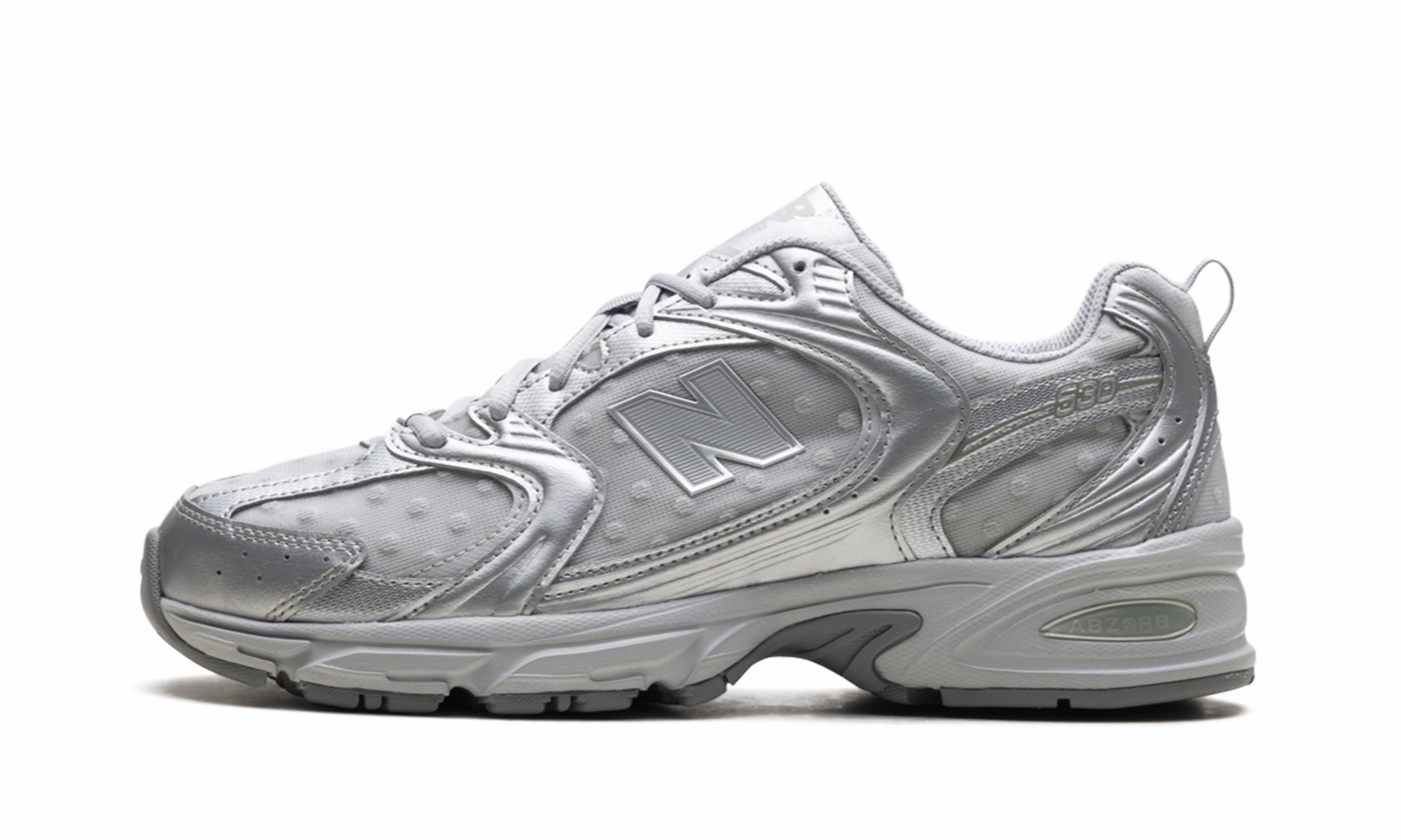 530 "Silver Metallic Raincloud Polka Dots" Cushioned durability Glam stability