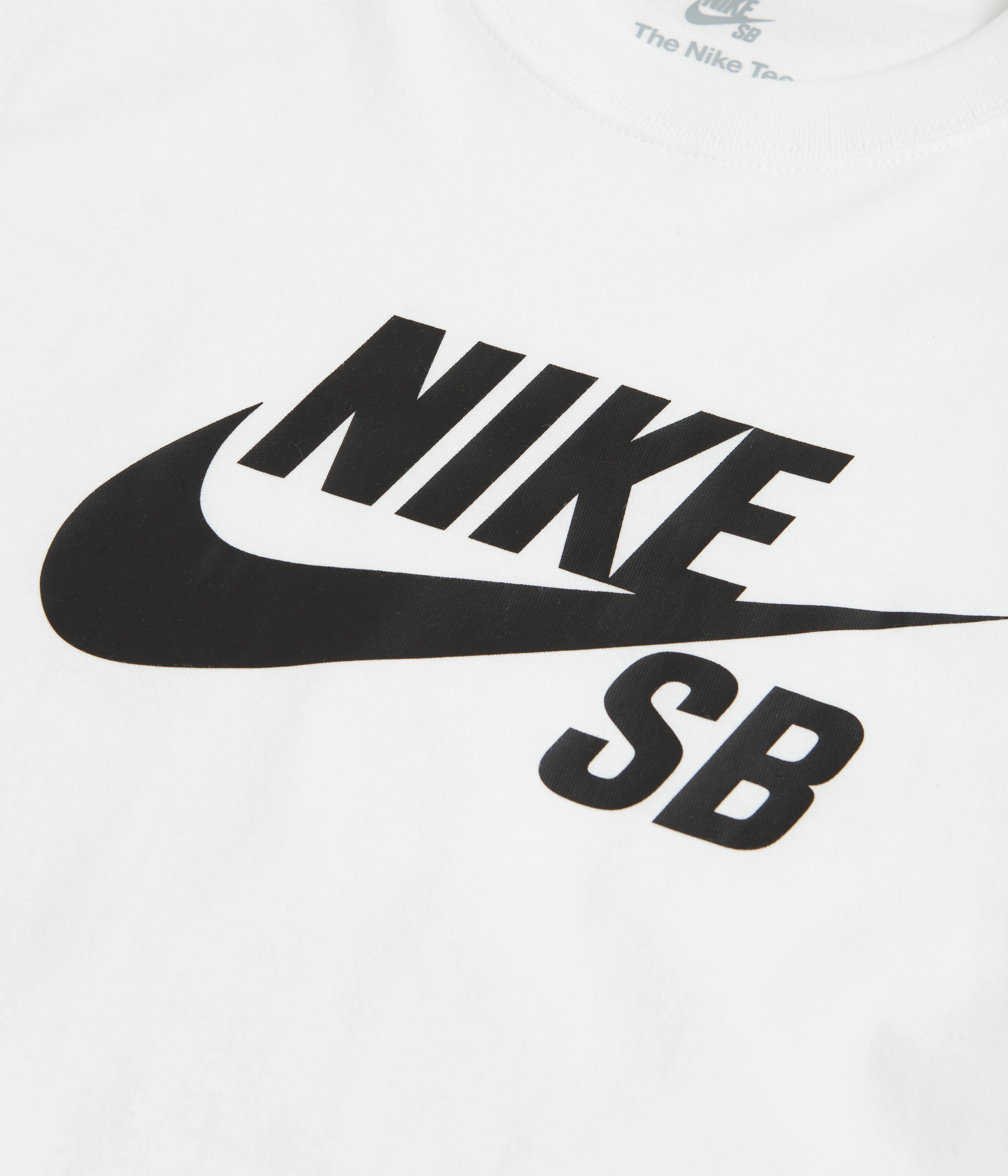 ruffle Airbnb Nike SB Large Logo T-Shirt - White / Black