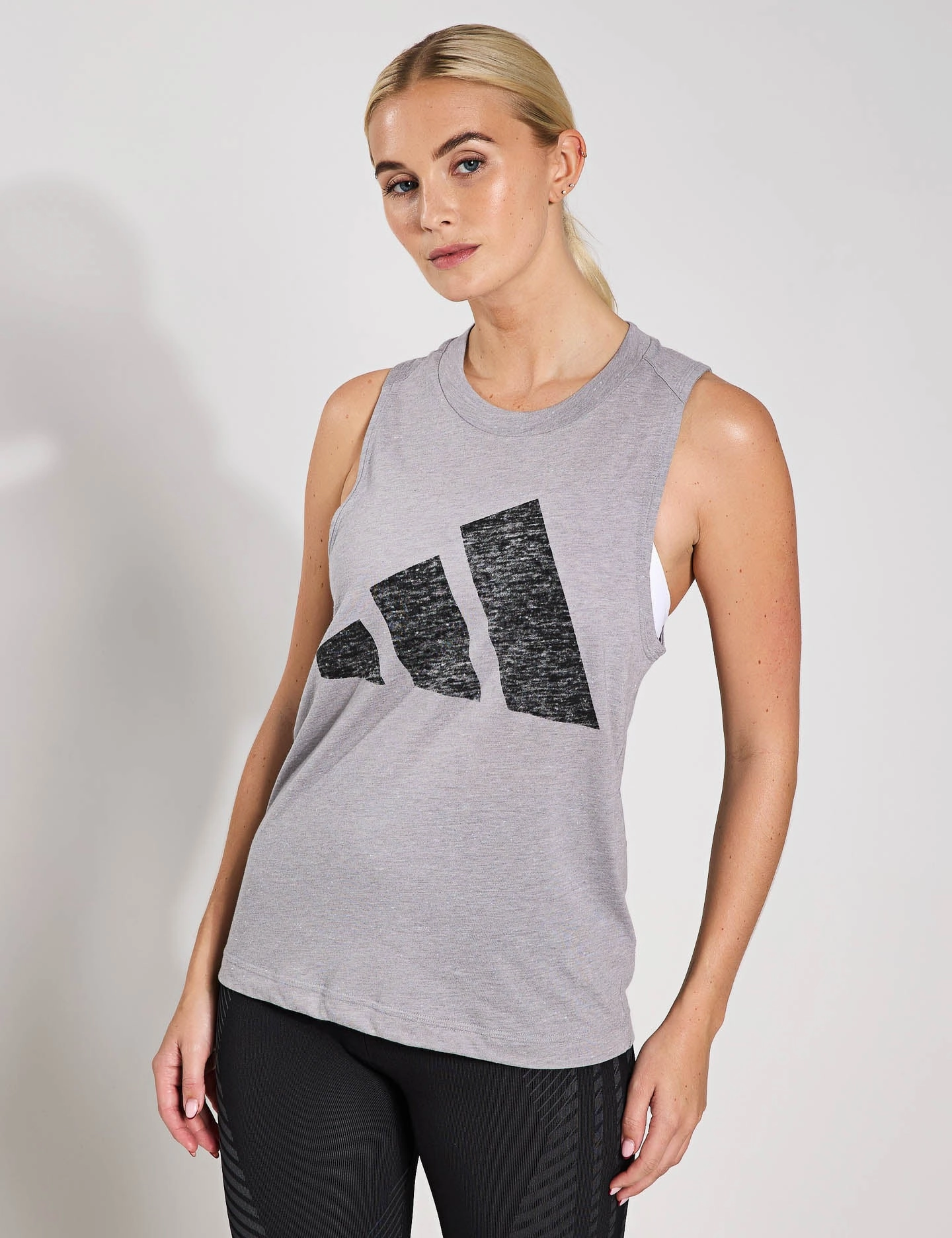 Urban Smooth Essentials Winners Tank Top - Solid Grey/Black