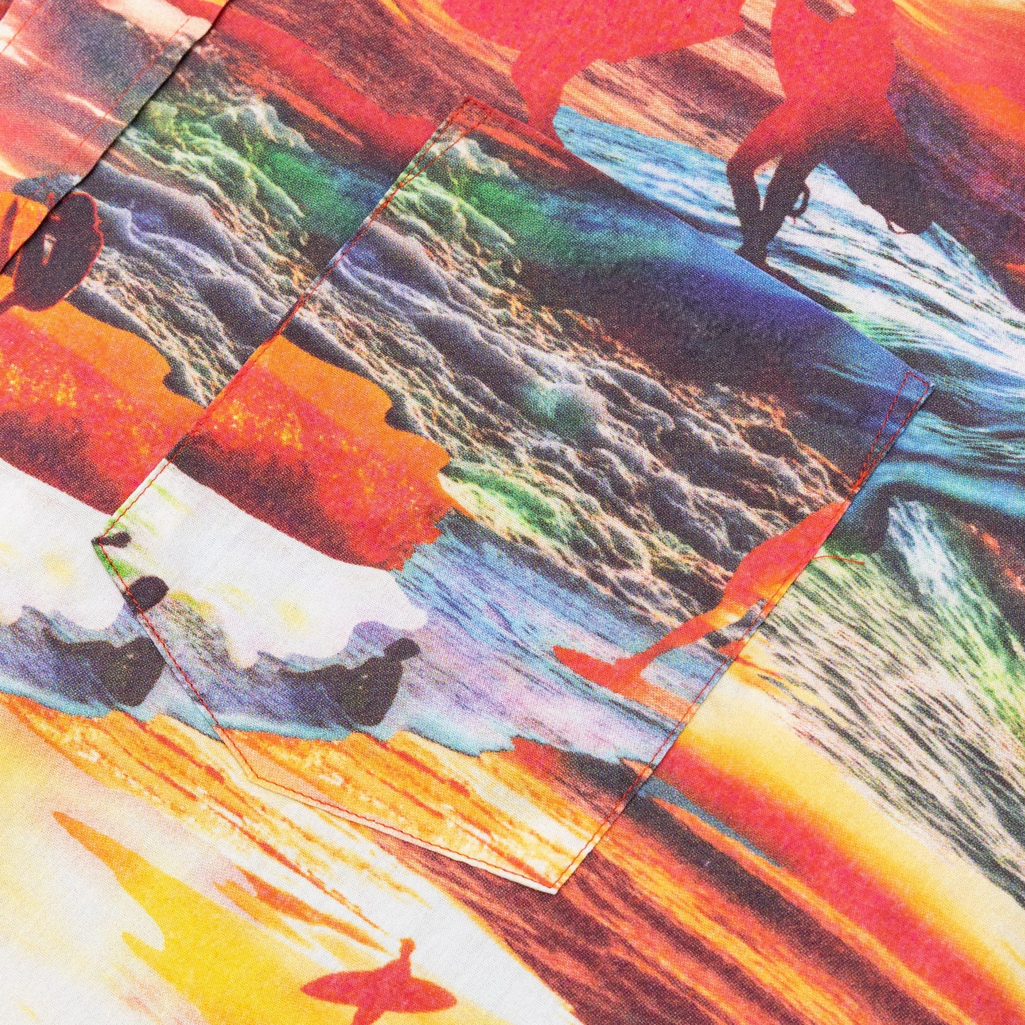 PRINTED WOVEN SHIRT Tailored Cuffs Effortless Style