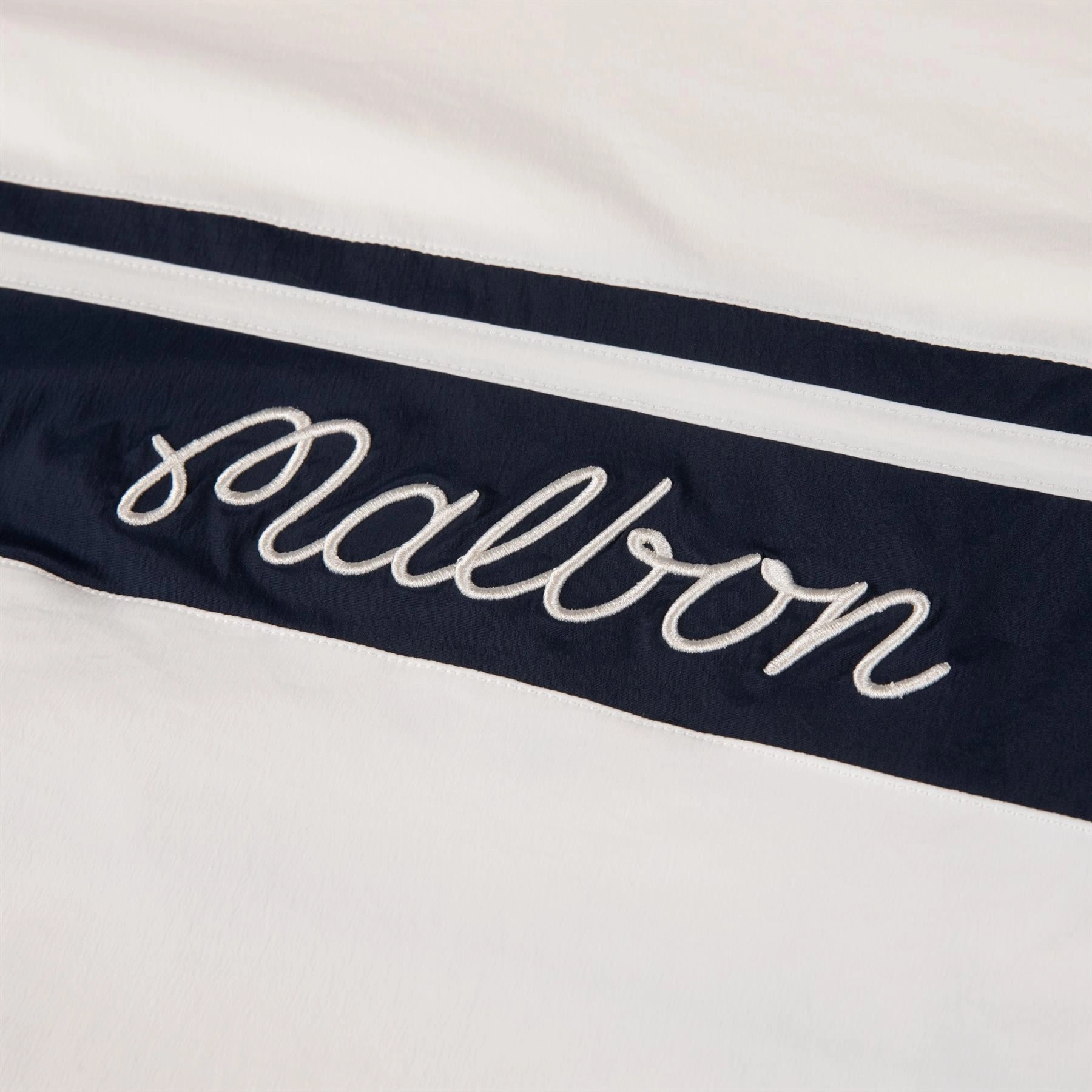 Sportiva Nylon Popover White Smooth Finish Windproof Shield