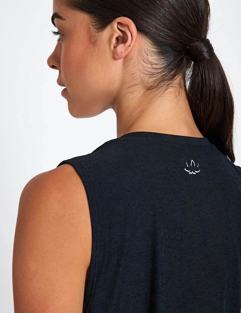 Stable Featherweight Minimal Cropped Tank - Darkest Night