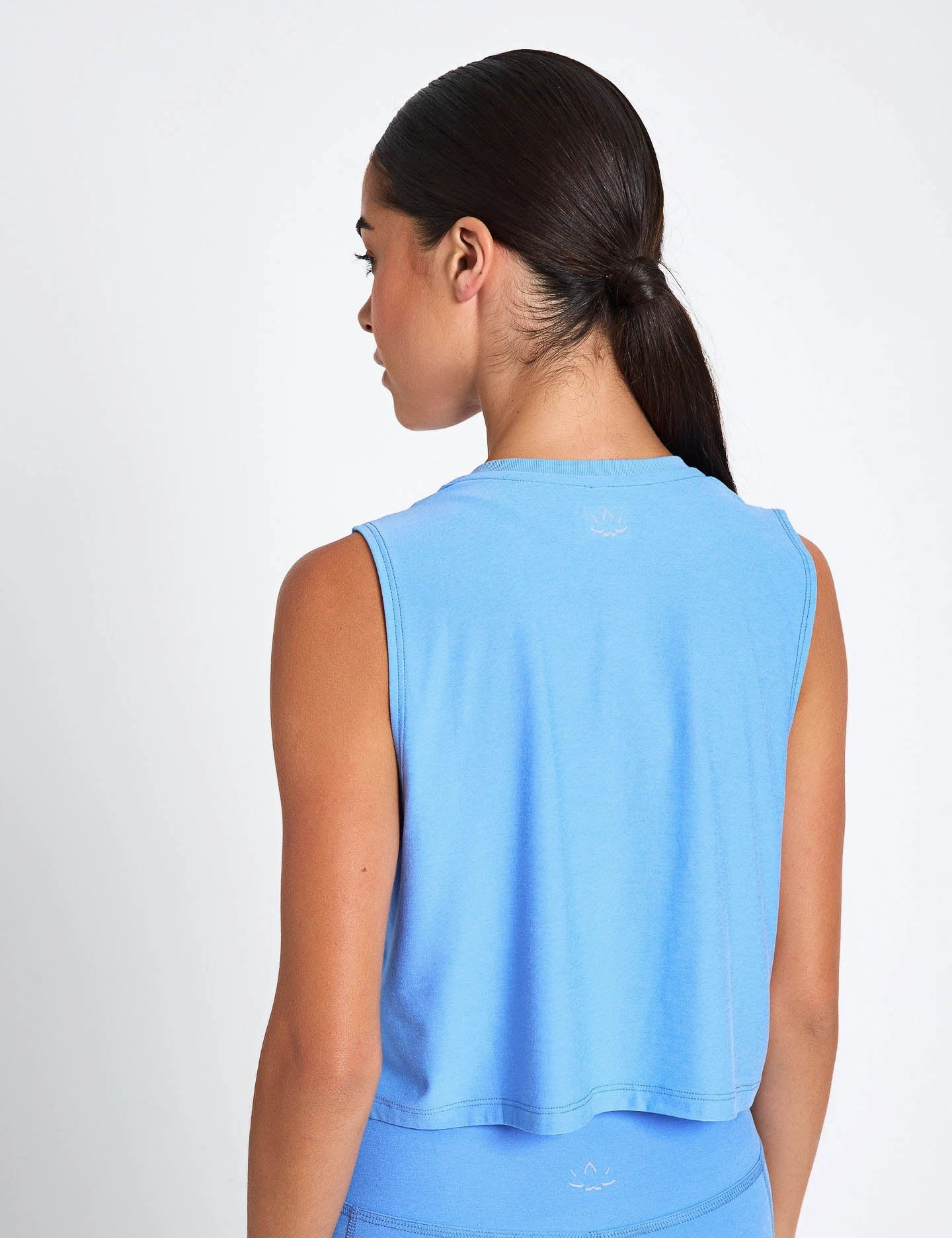 Disaster - relief - ready Featherweight Minimal Cropped Tank - Flower Blue Heather