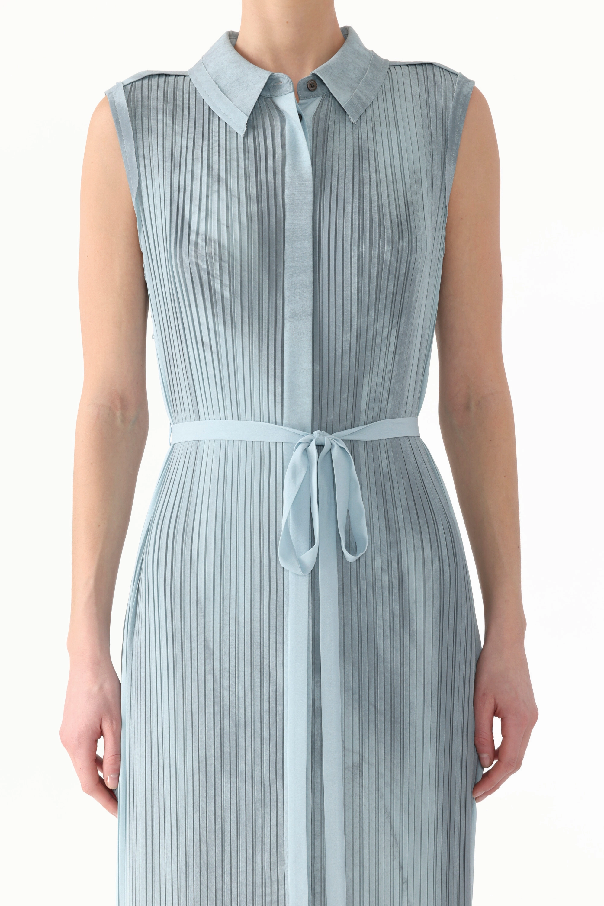 PLEATED GEORGETTE SLEEVELESS SHIRTDRESS Versatile Comfort Wear Must-have