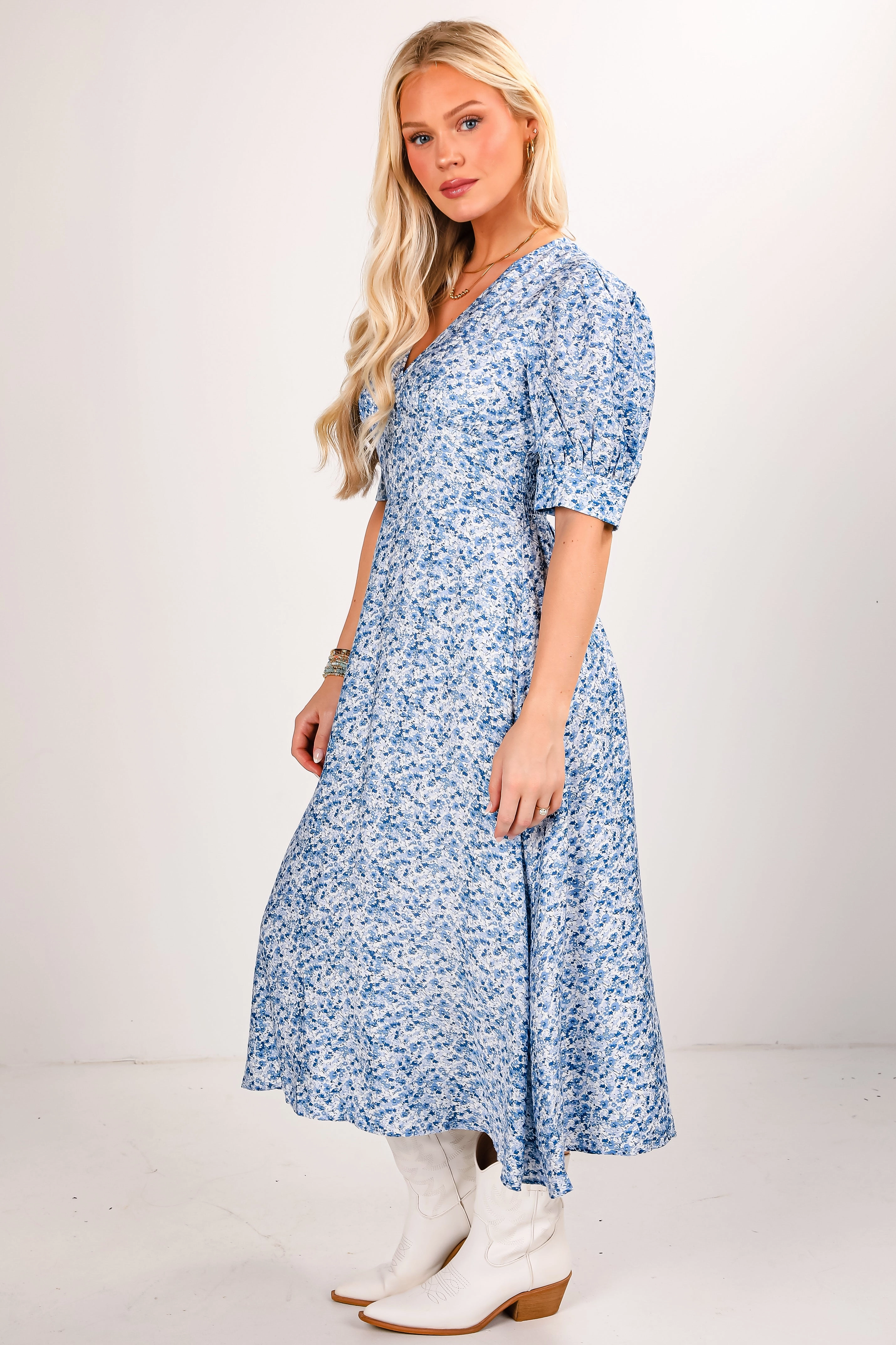 Soft cotton dress FINAL SALE - Easy Elegance Blue Floral Midi Dress