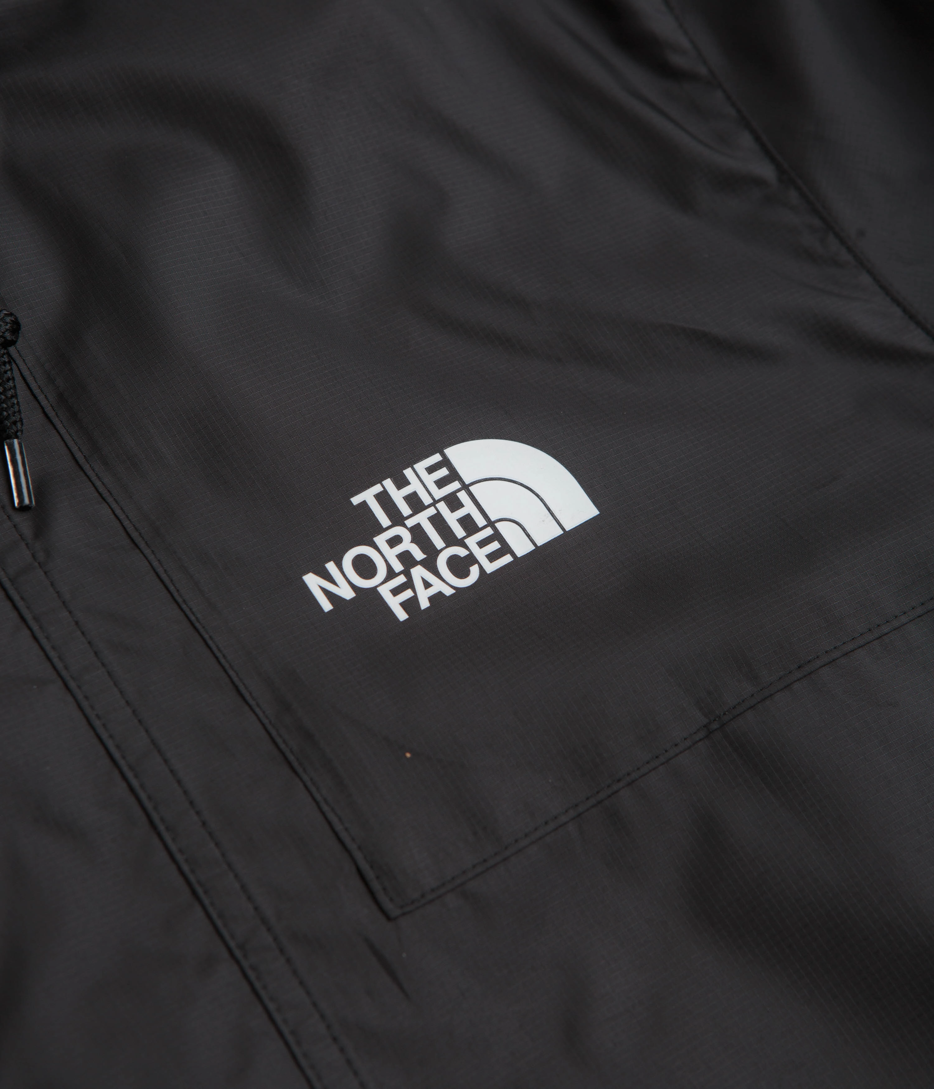 The North Face Seasonal Mountain Jacket - TNF Black Round-neck