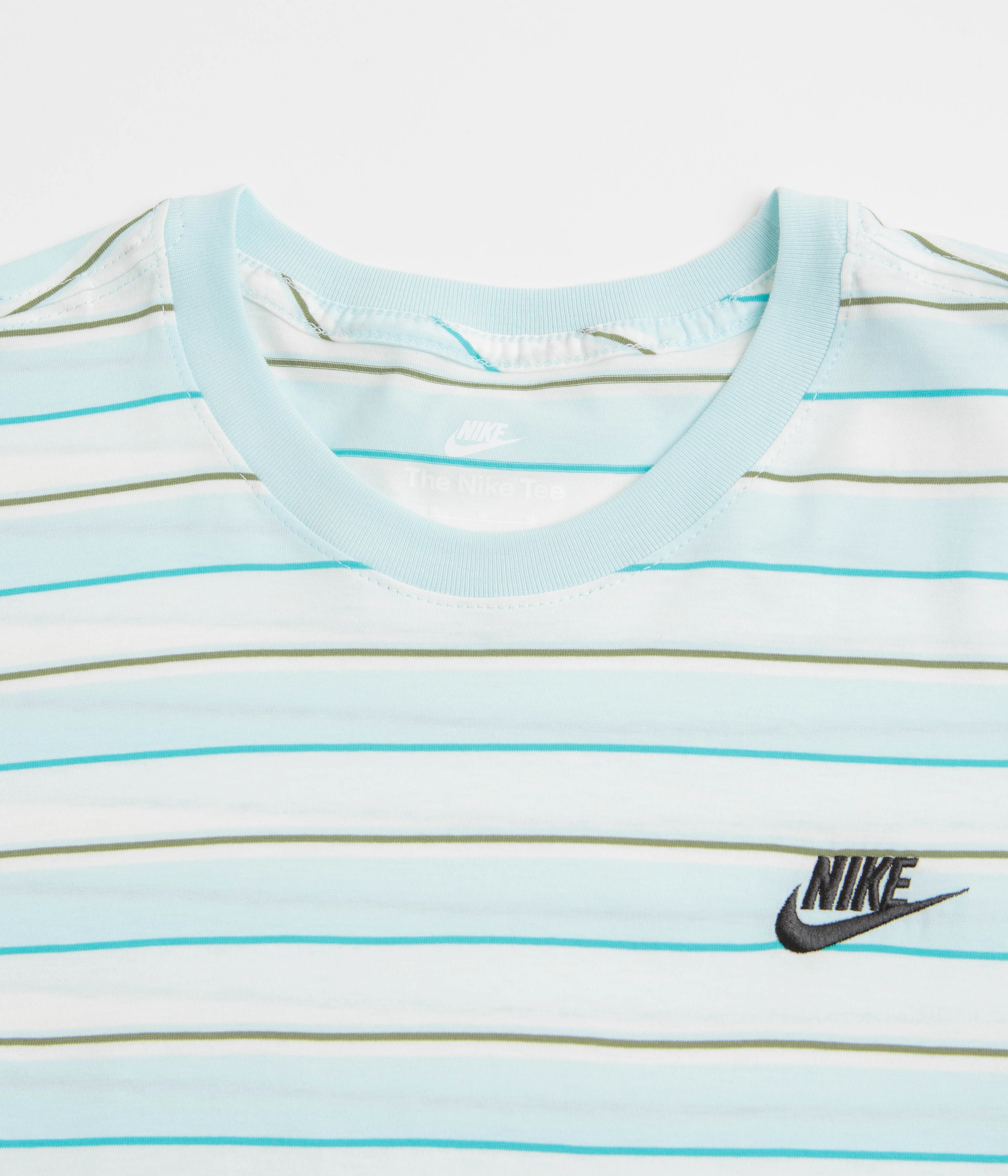 Nike Stripe Club T-Shirt - Glacier Blue / Black helicopter venue zipper