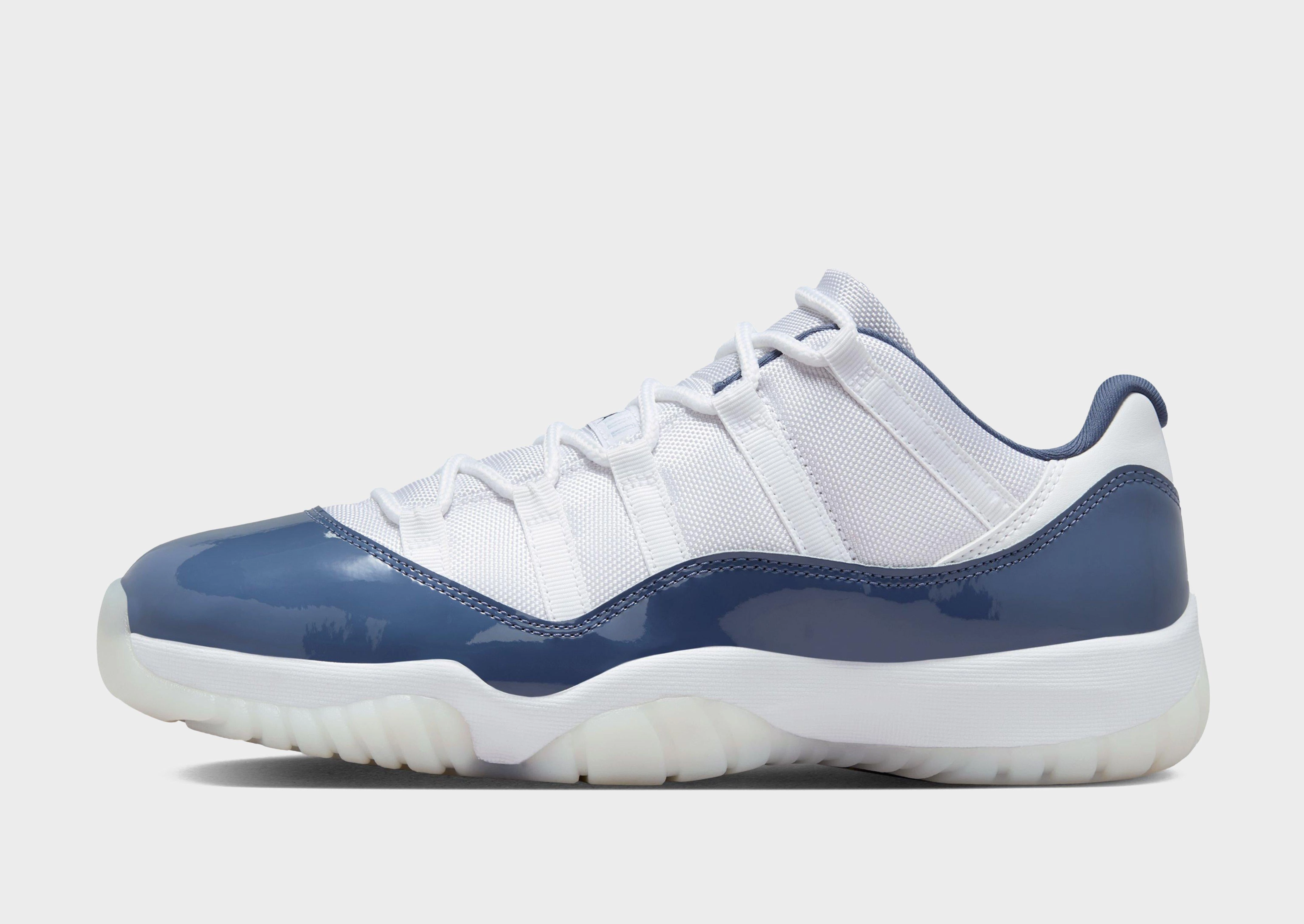 Flexible Upper Air Jordan 11 Retro Low