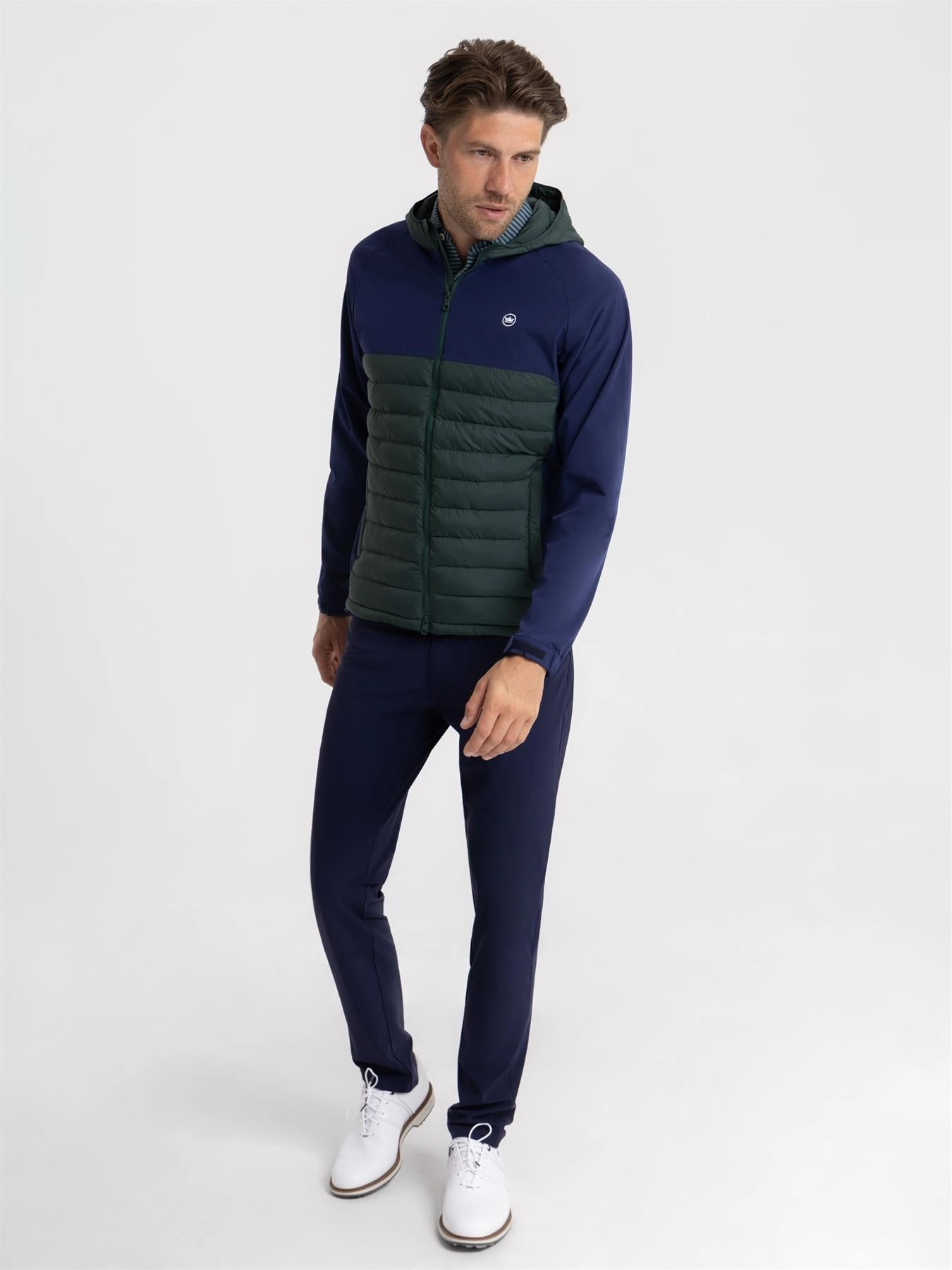 Apex Hybrid Hooded Jacket Nordic Pine/Navy city break Perfume