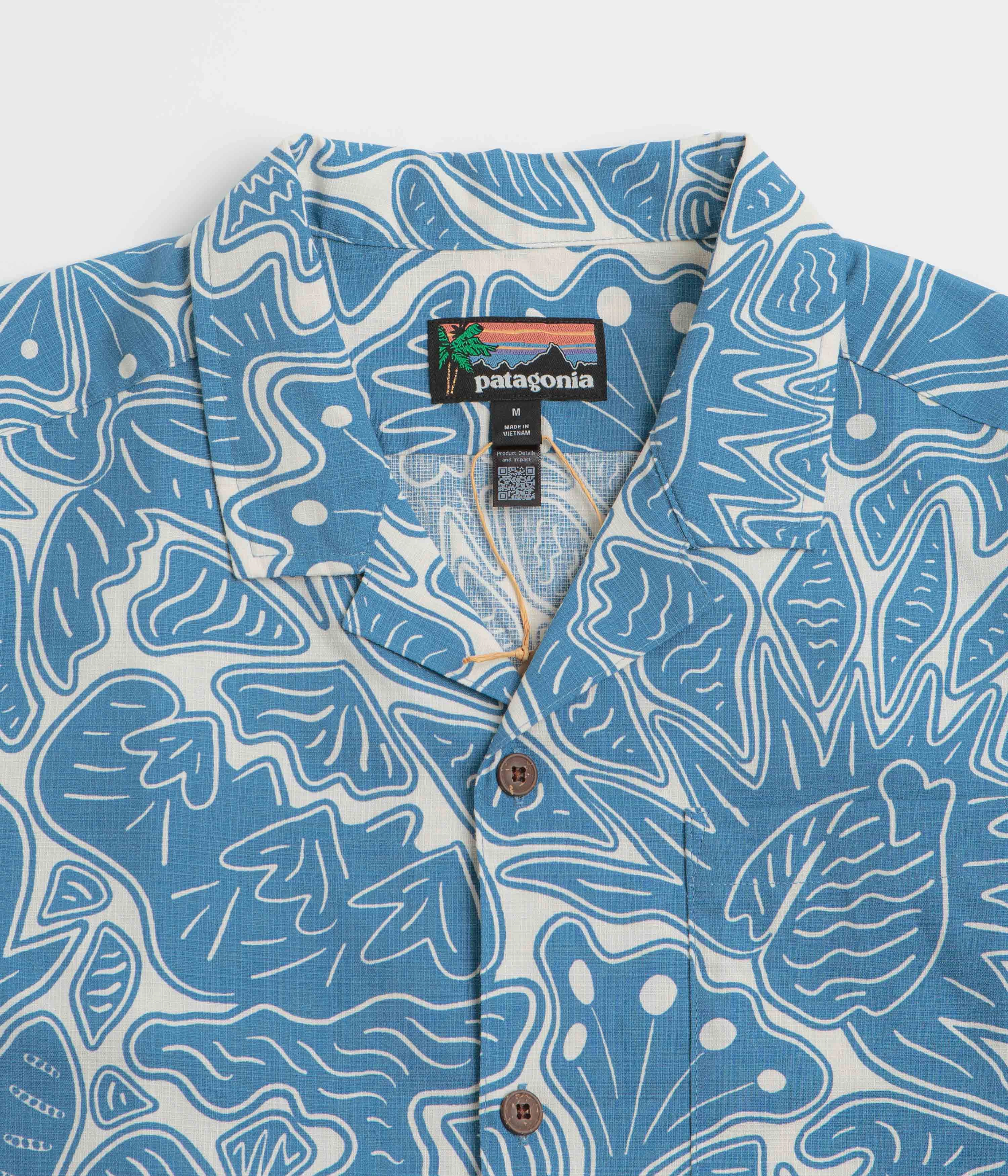 Trendy Design Sustainable Choice Patagonia Tidal Threads Camp Shirt - Bees and Flowers: Still Blue