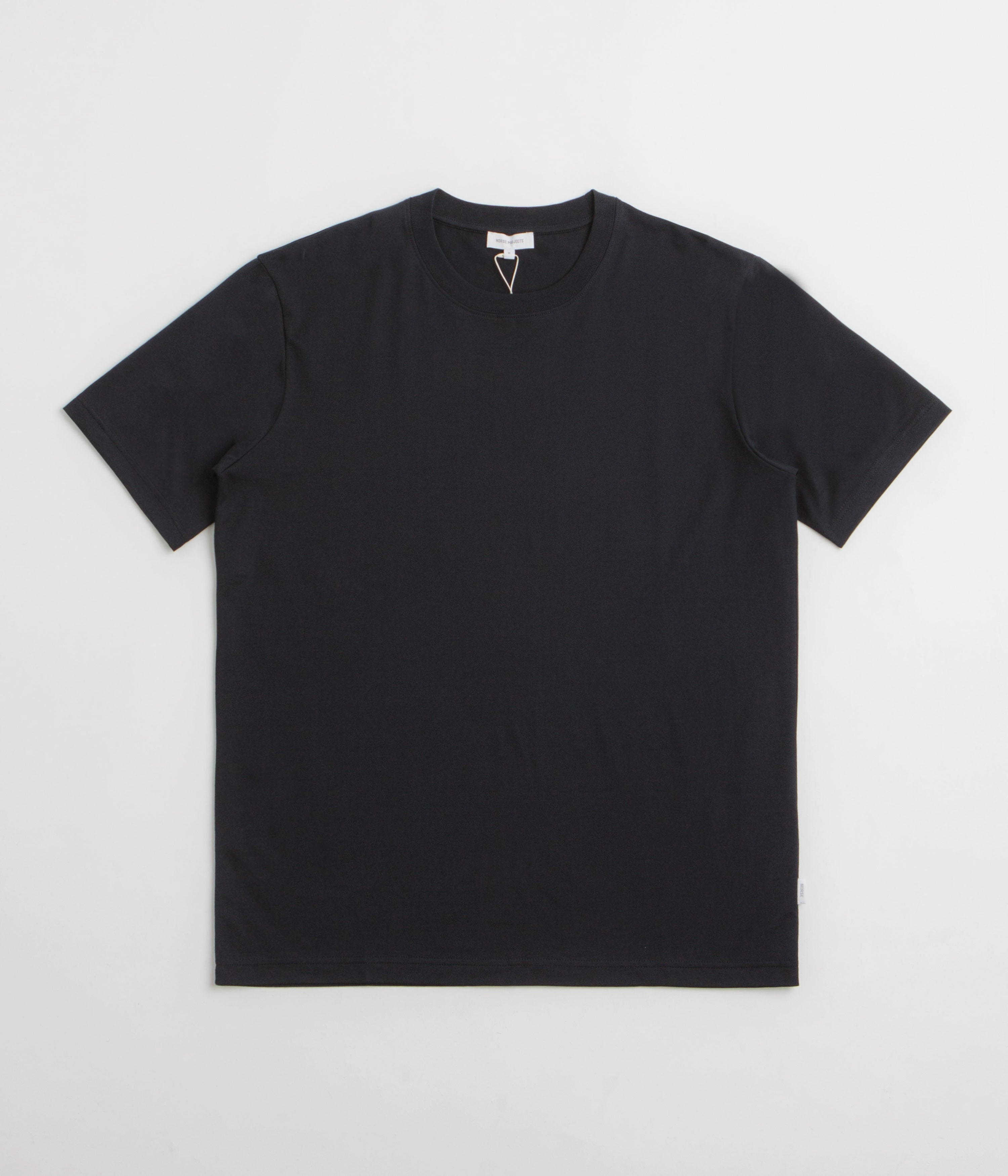 blouse silhouette culottes silhouette Norse Projects Standard T-Shirt - Dark Navy
