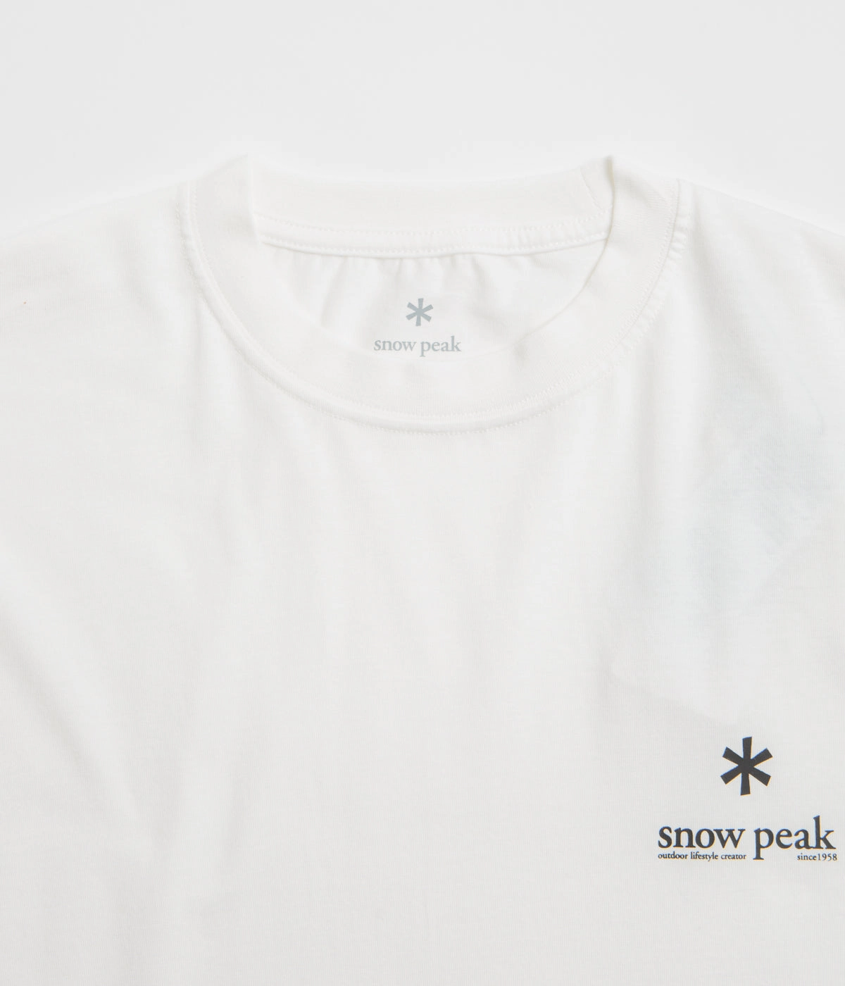 spring outfit European size Snow Peak Soft Cotton Relaxed Logo T-Shirt - Off White