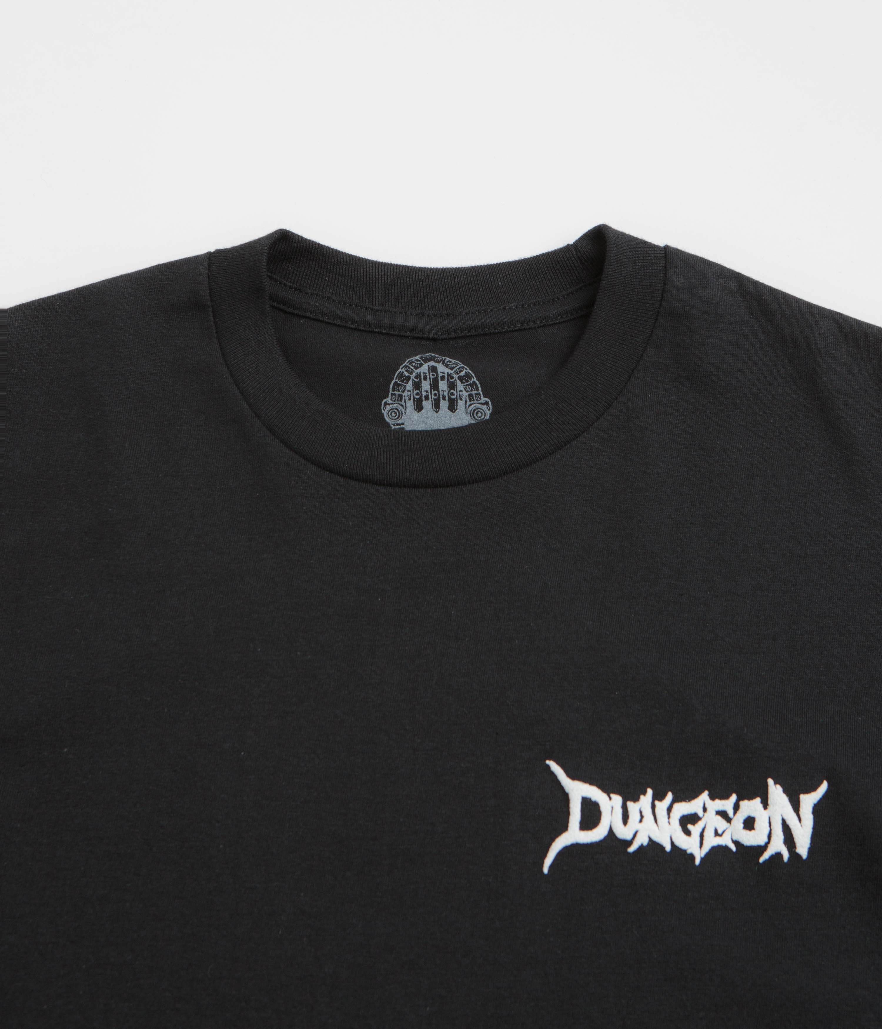 Fitted Silhouette Below knee Dungeon Portcullis T-Shirt - Black / White