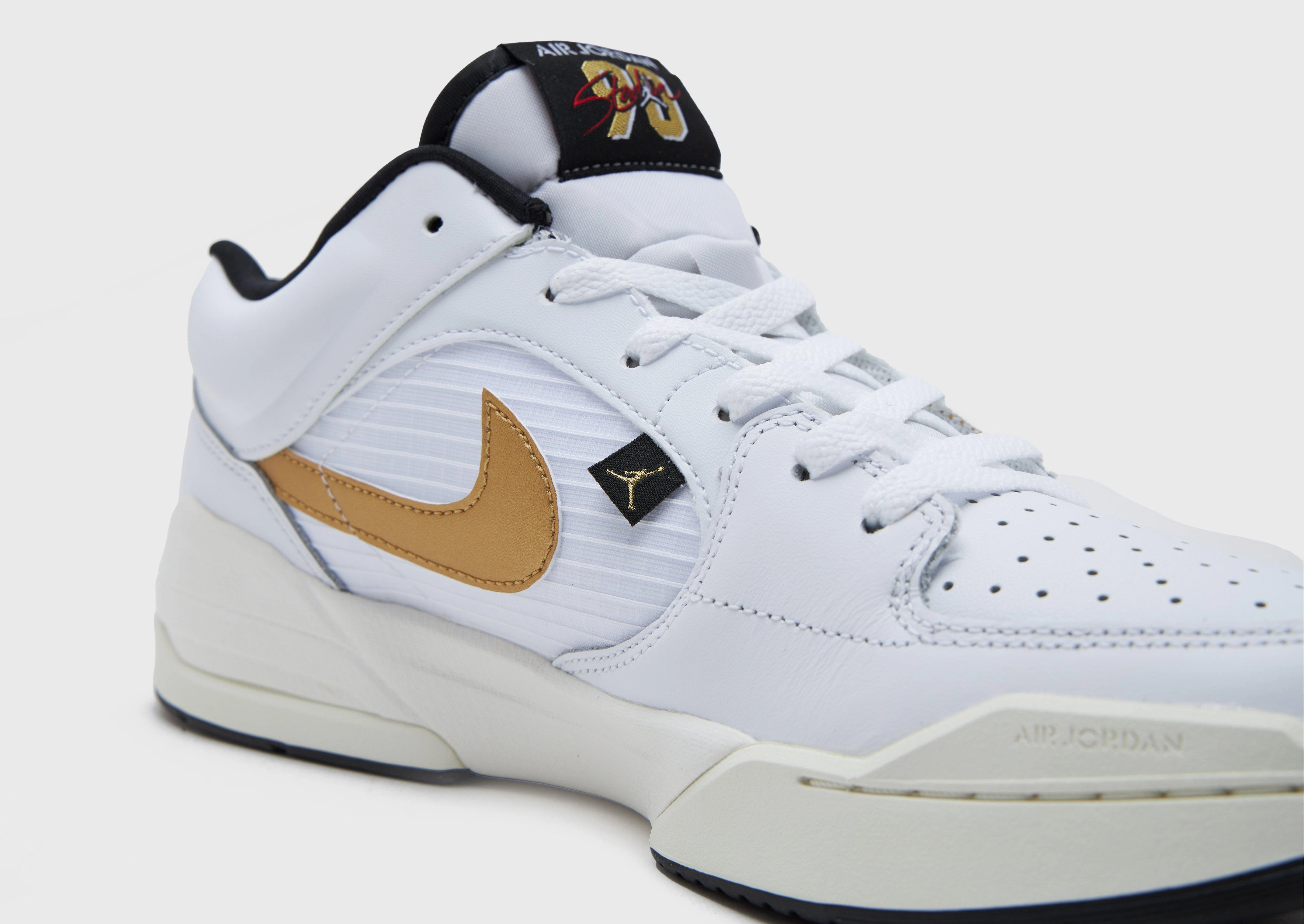 Stadium 90 Modern Comfort