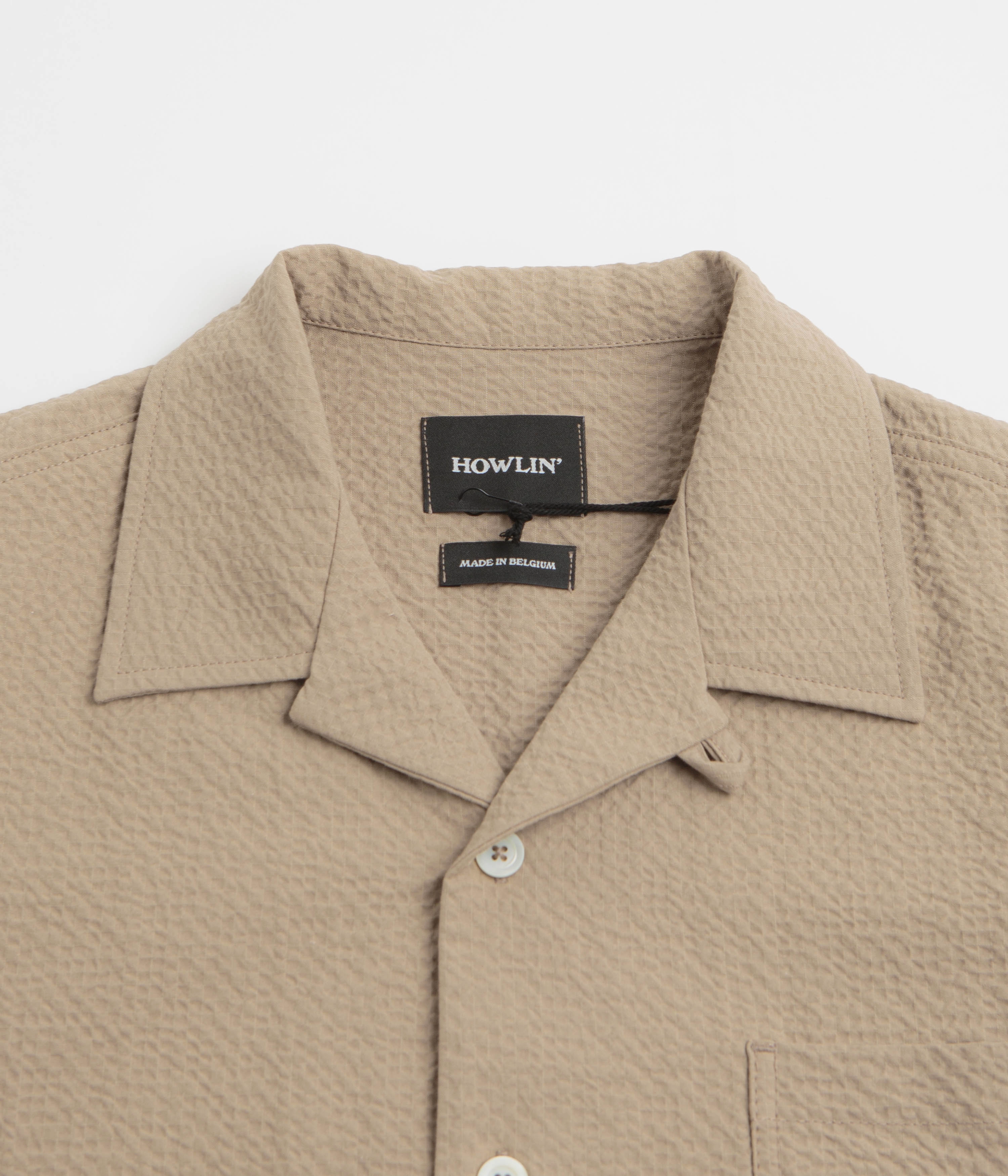 Tailored Style Howlin' Cocktail Short Sleeve Shirt - Biscuit Seersucker