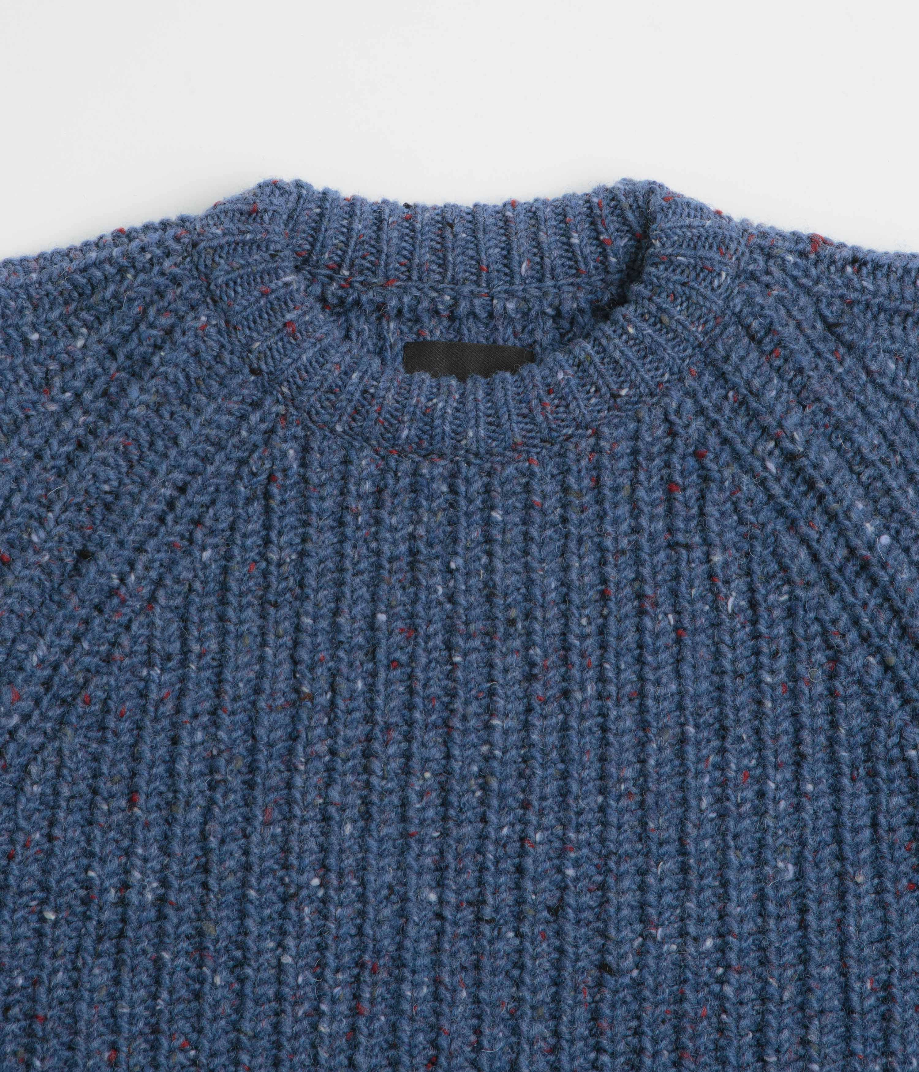 Minimalist Design Howlin' Taste Of The Future Sweatshirt - Blue Fantasy