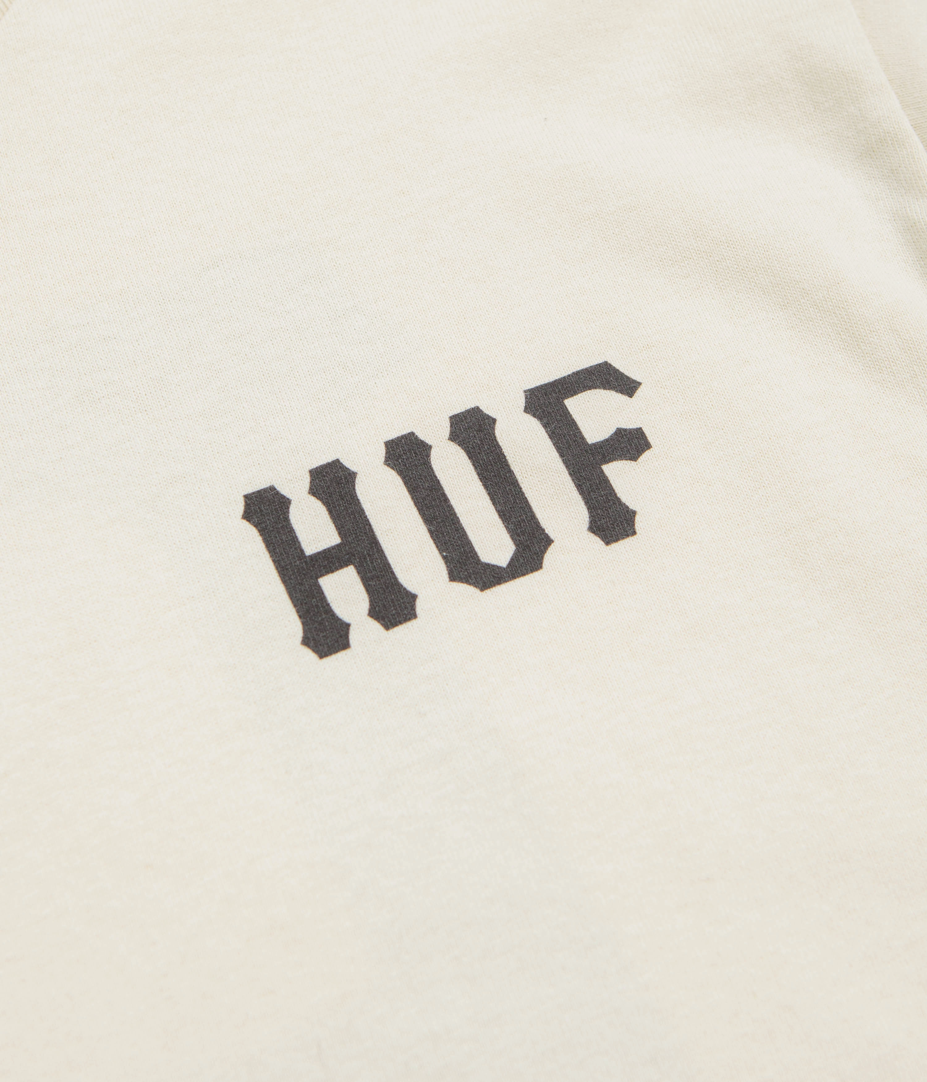 HUF Classic H T-Shirt - Natural amusement park venue skiing event