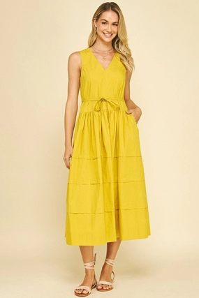 Easy Pretty KELLY V-NECK TIERED MIDI DRESS