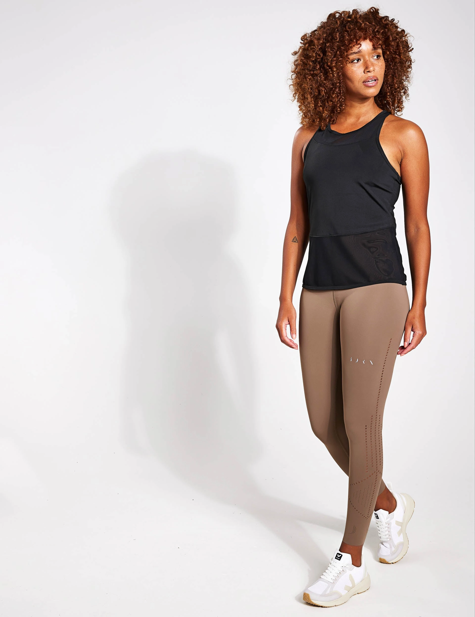 Kiava Mesh Tank - Black Low - end Desert - suitable