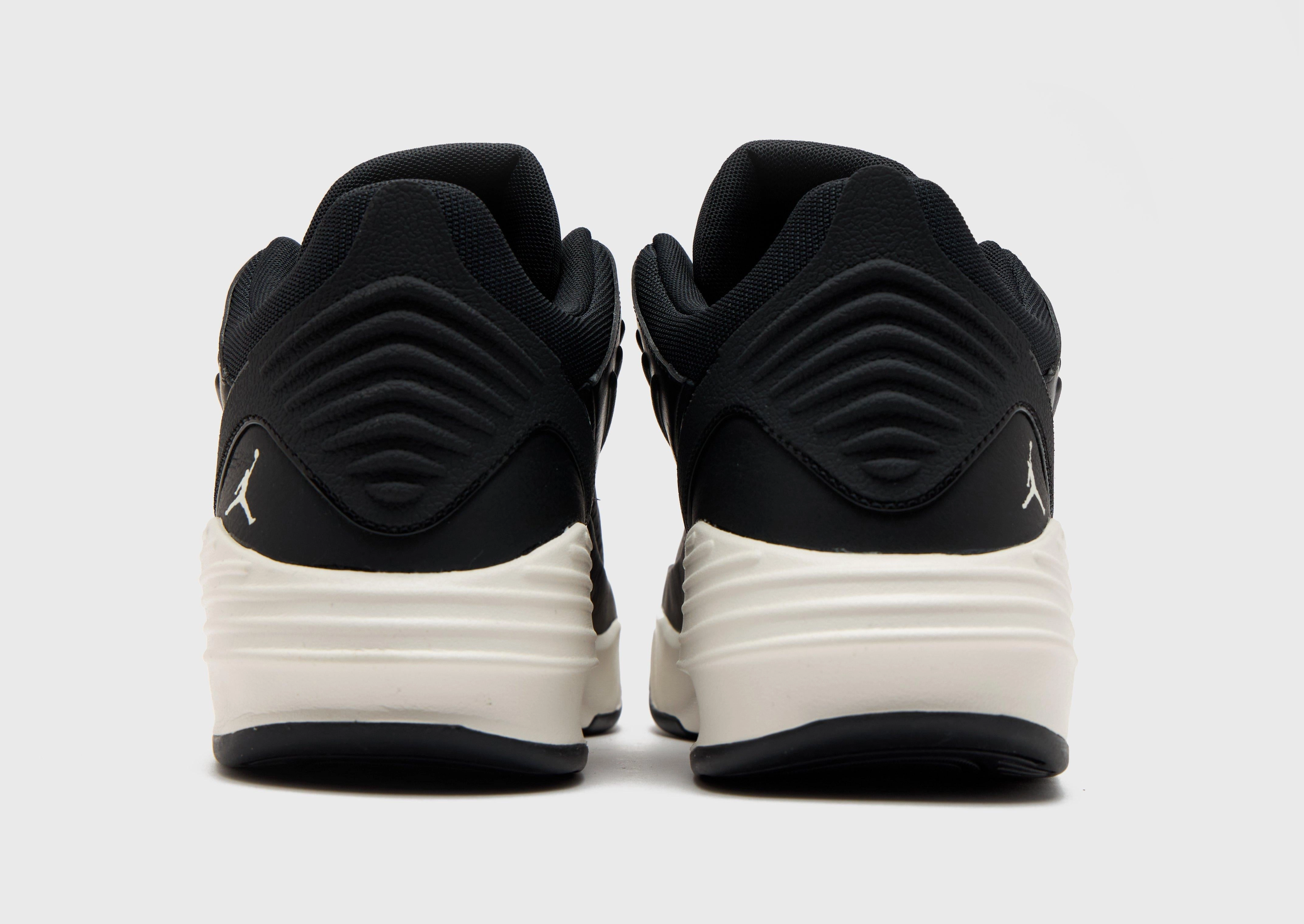 Max Aura 5 Durable toe cap