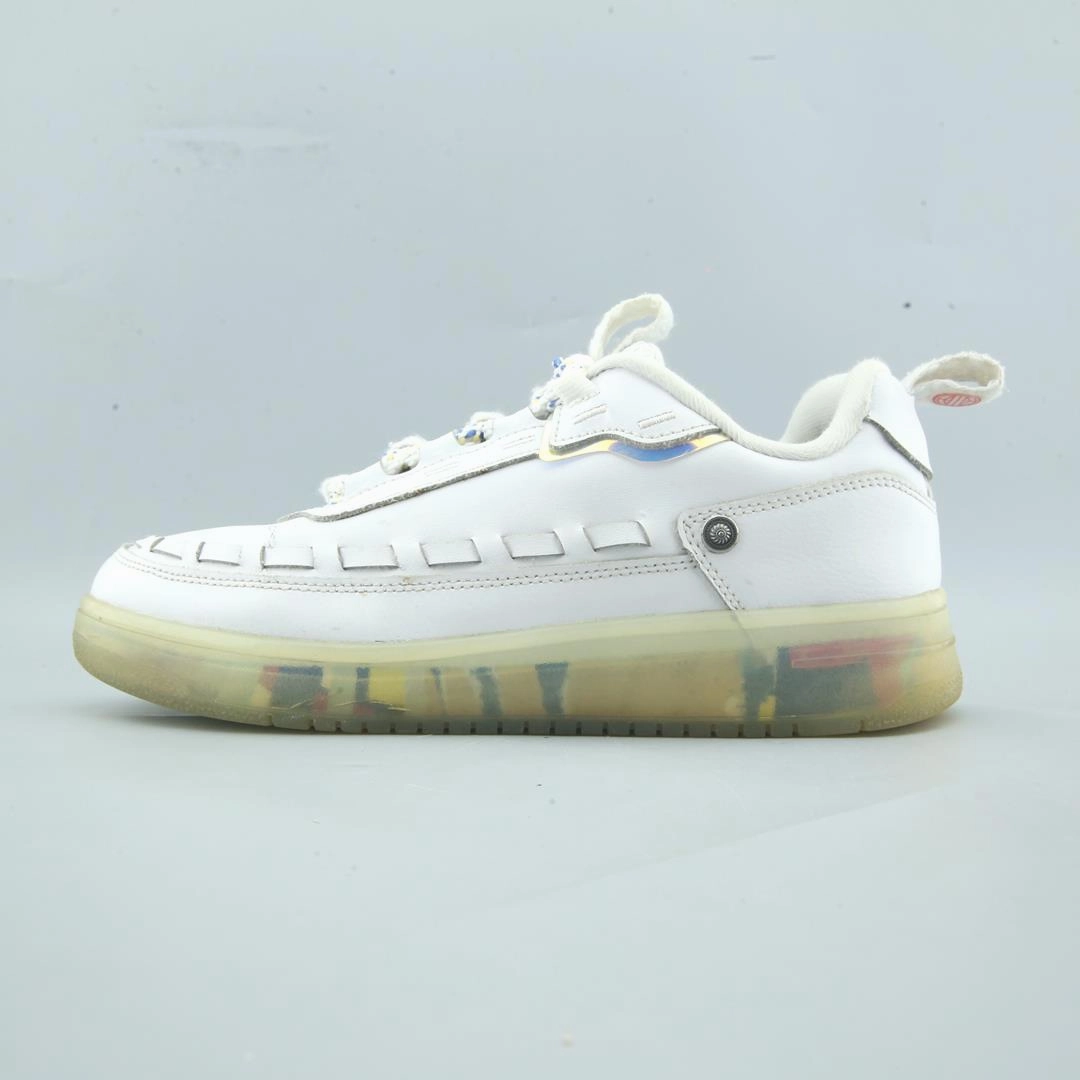 LI-NING COUNTERFLOW Contoured Footbed Shape